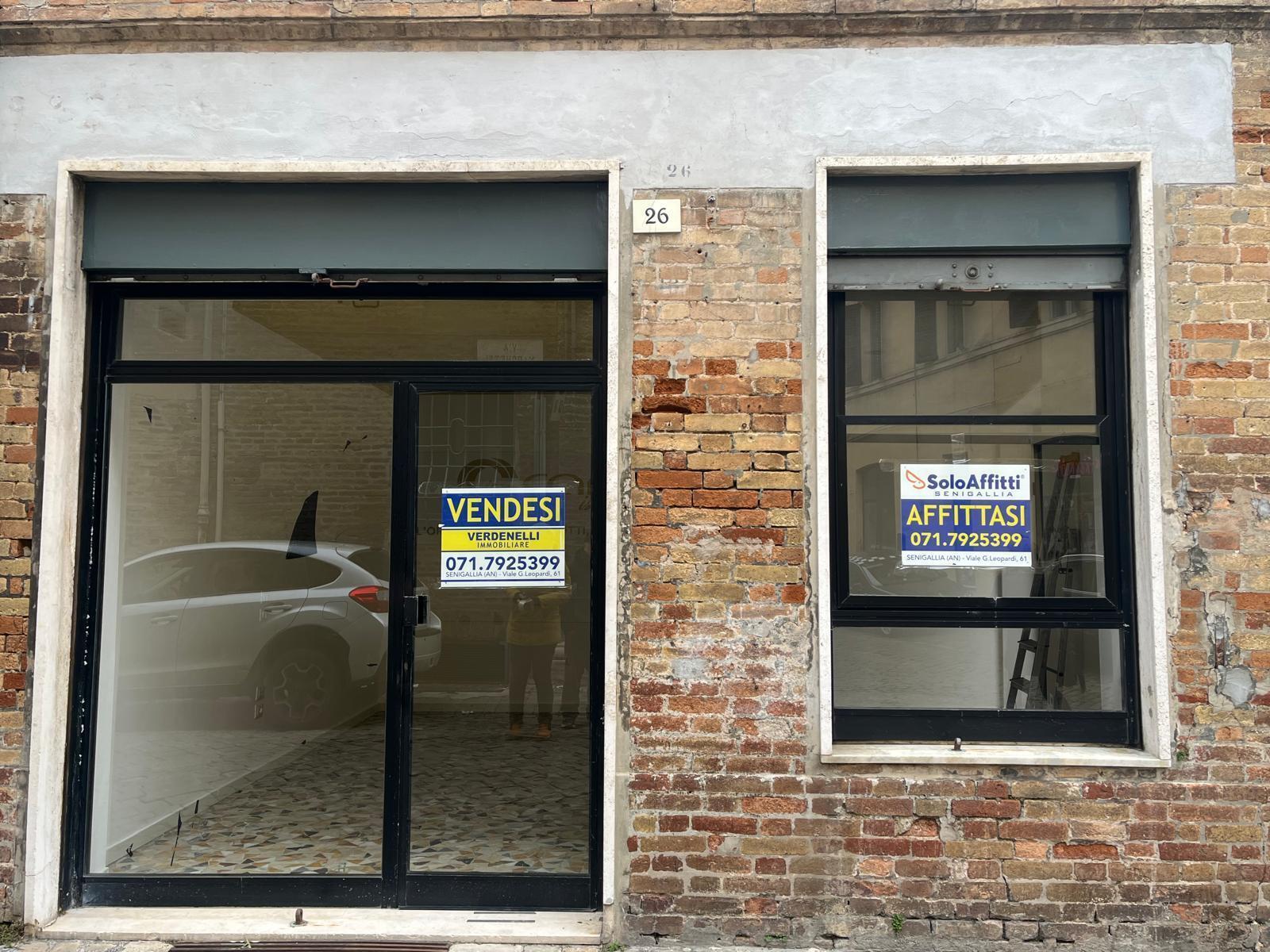 Locale commerciale in vendita, Senigallia centro