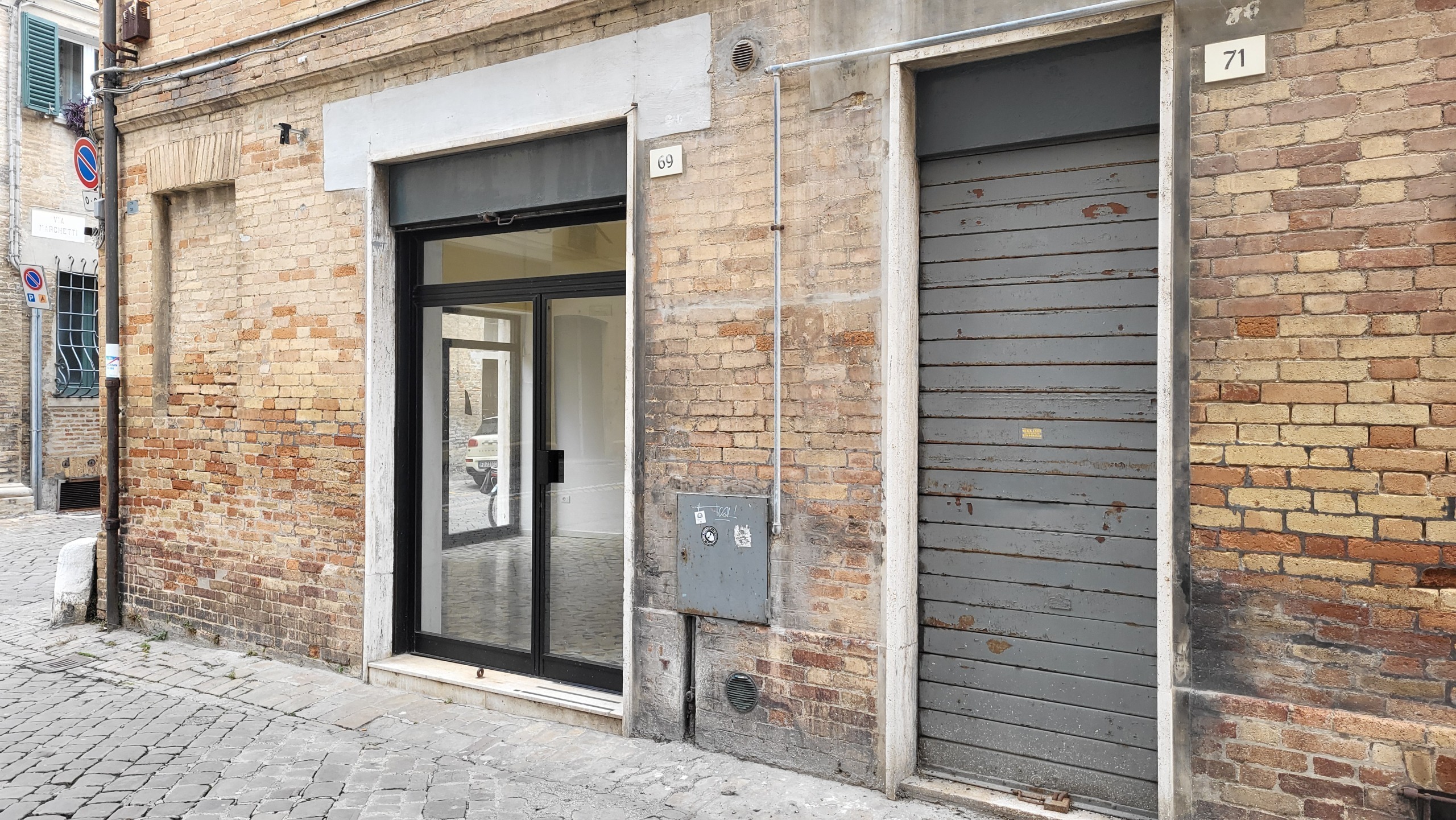 Locale commerciale in vendita, Senigallia centro