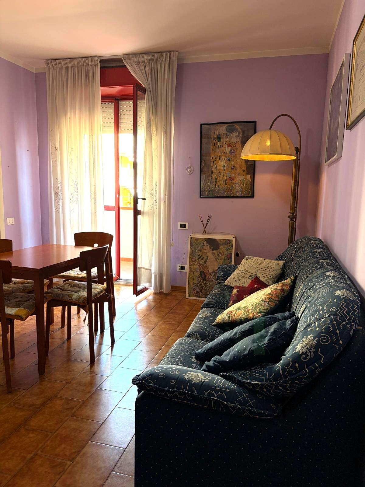 Trilocale con terrazzo, Montemarciano marina di