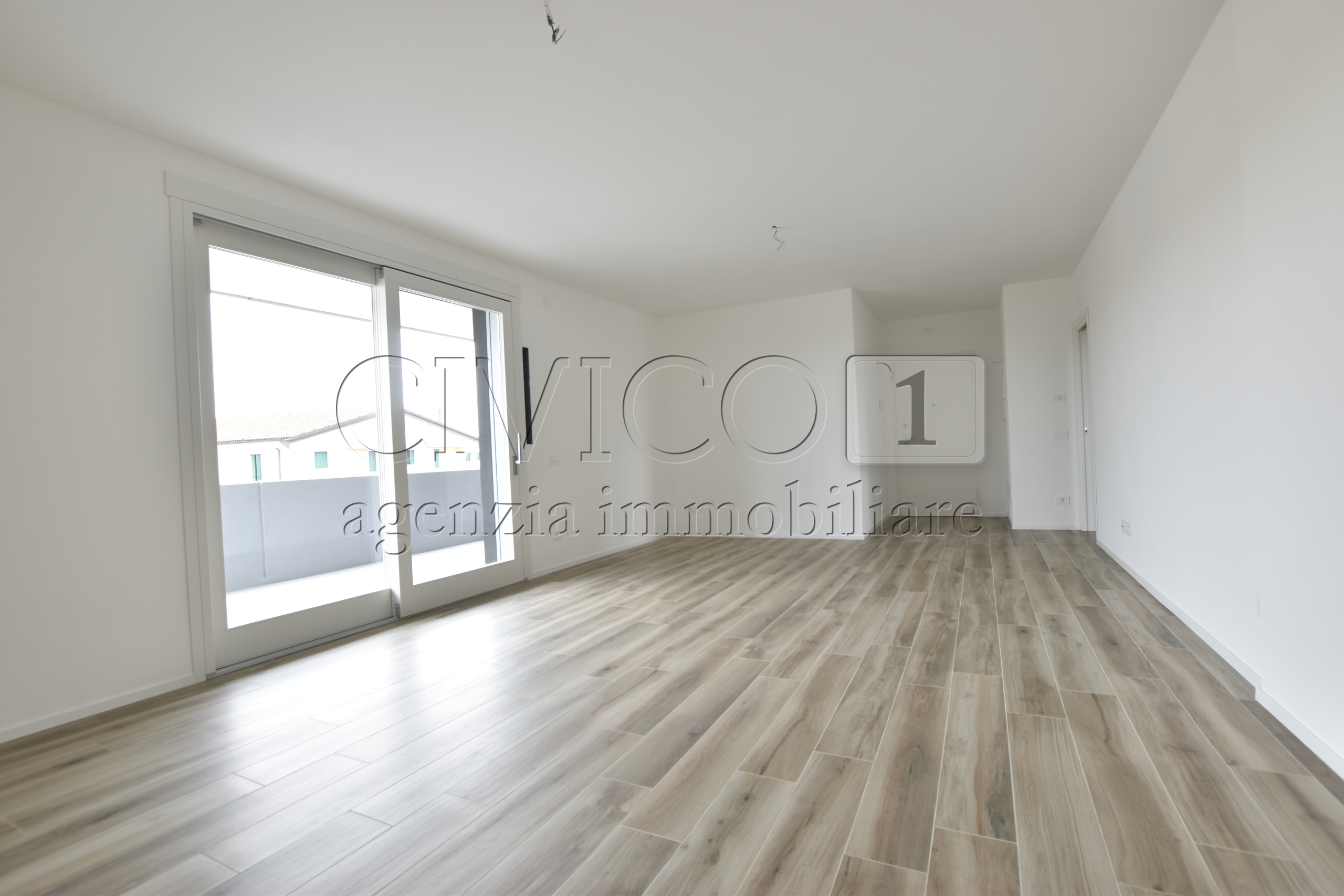 Quadrilocale con terrazzo in via foffani, Campodarsego