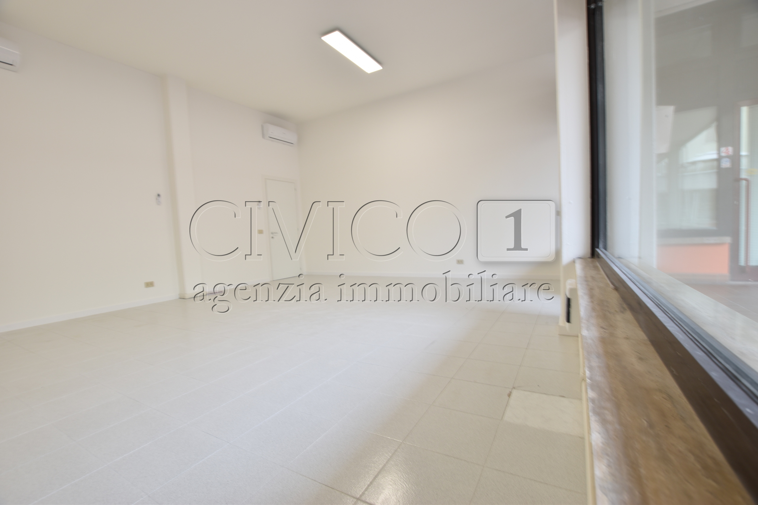 Locale commerciale in affitto in via roma, Vigodarzere