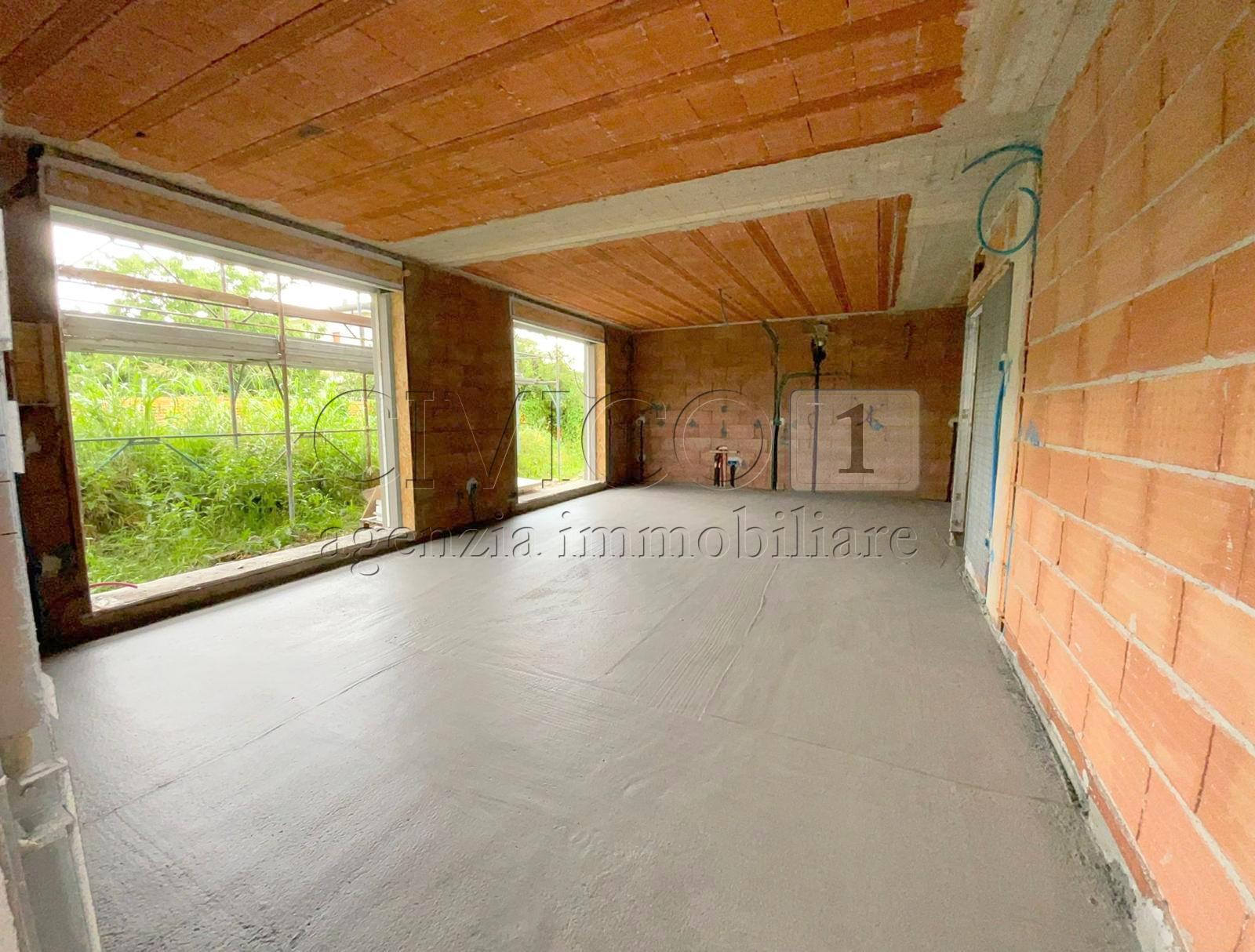 Casa indipendente con giardino in via alessandro volta, Curtarolo