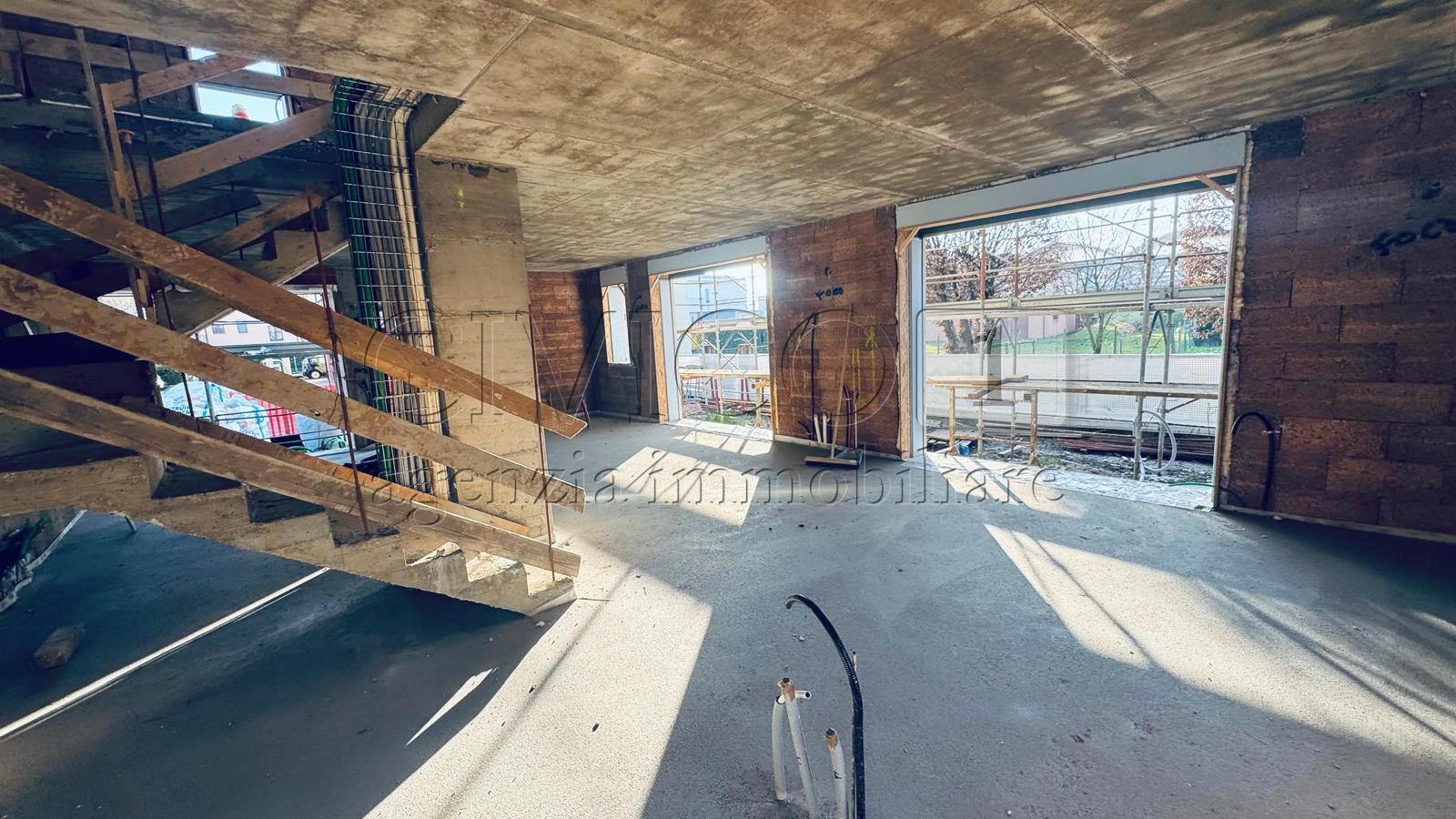 Villa con giardino in via alessandro volta, Curtarolo