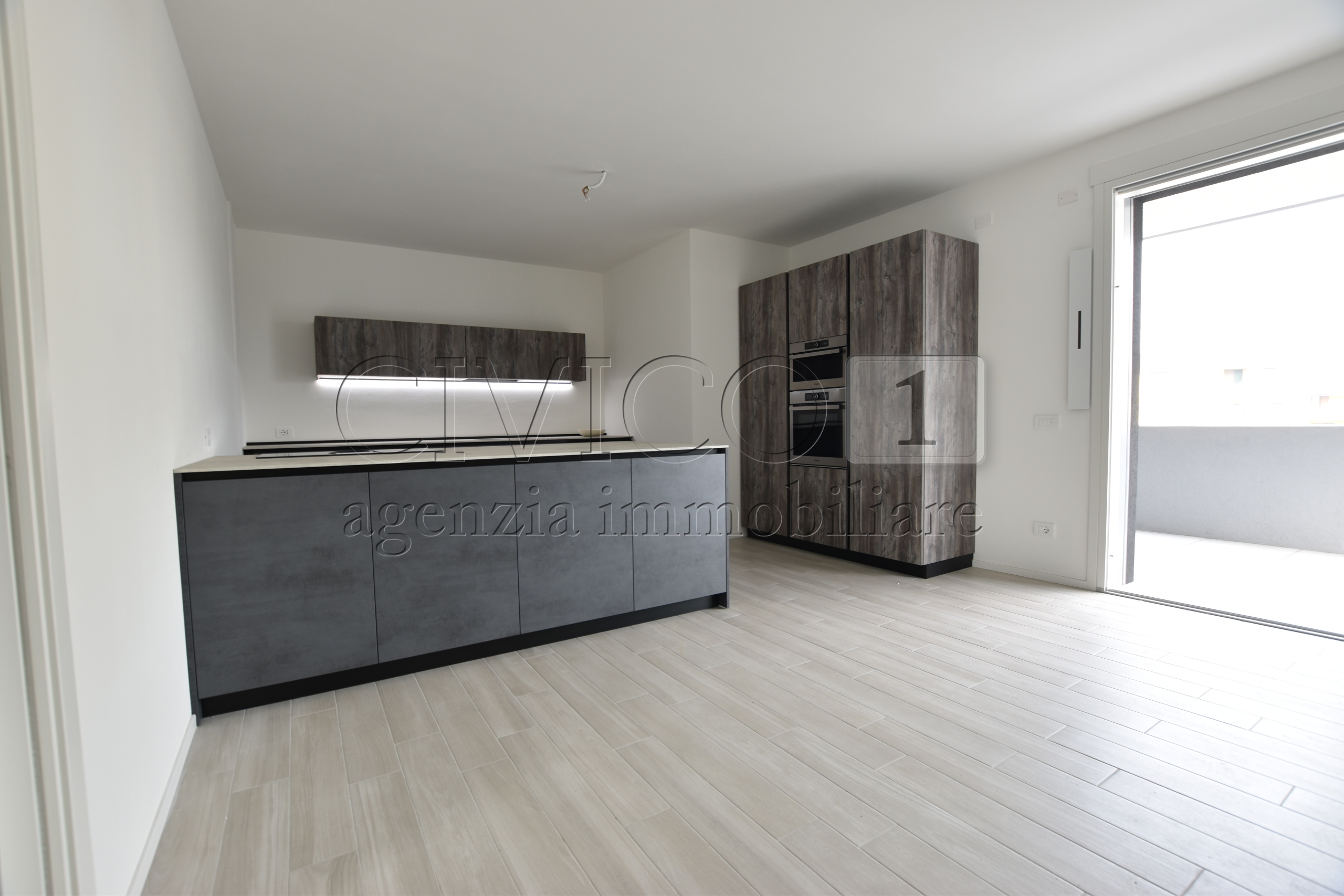 Appartamento con terrazzo in via san gaetano, Piazzola sul Brenta