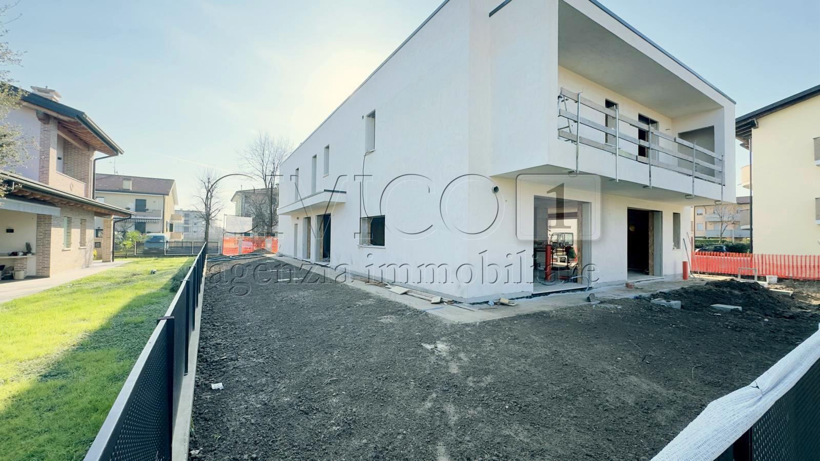 Casa indipendente con giardino in via dei favari 3, Limena