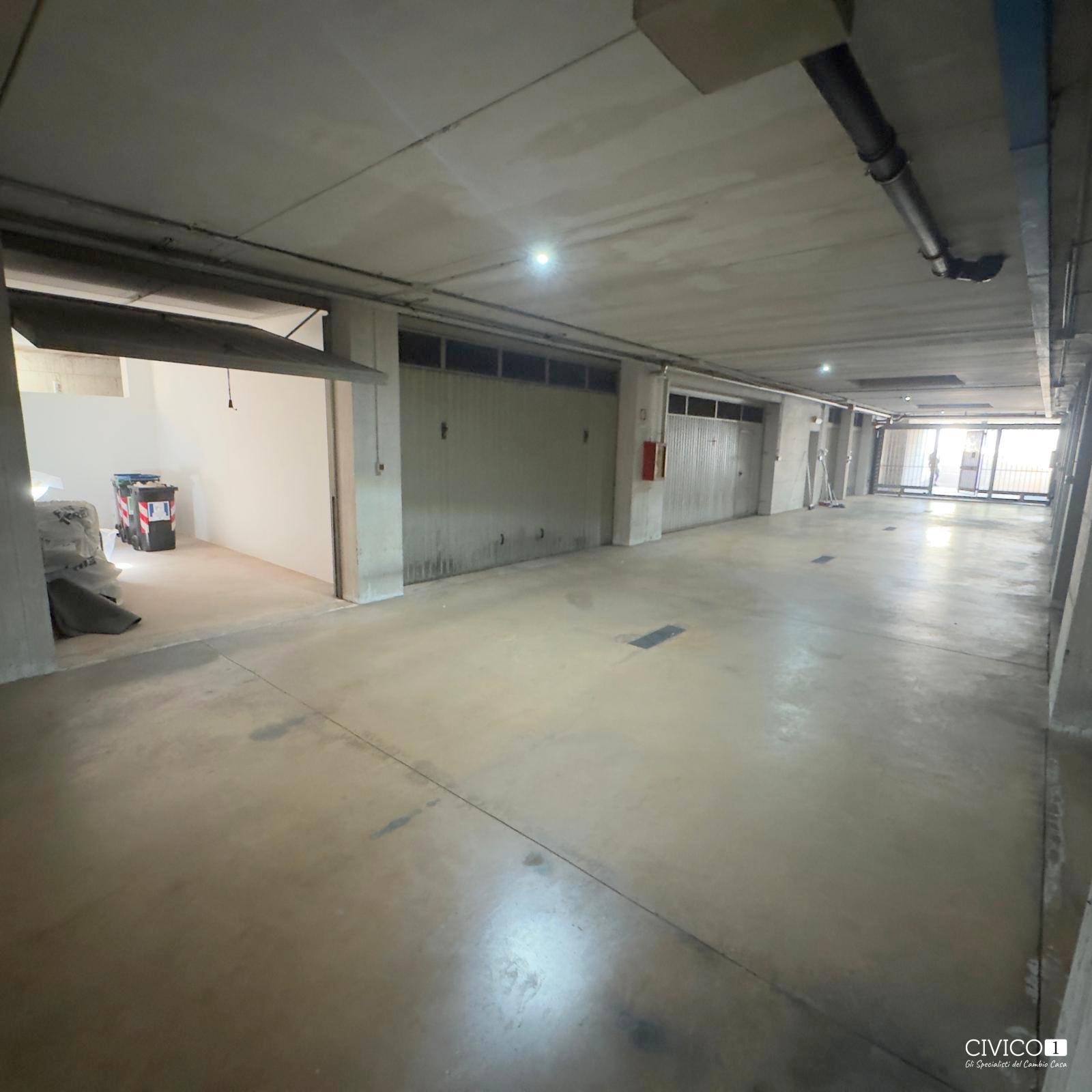 Box/Garage 18mq con box in via roma 207, Vigodarzere