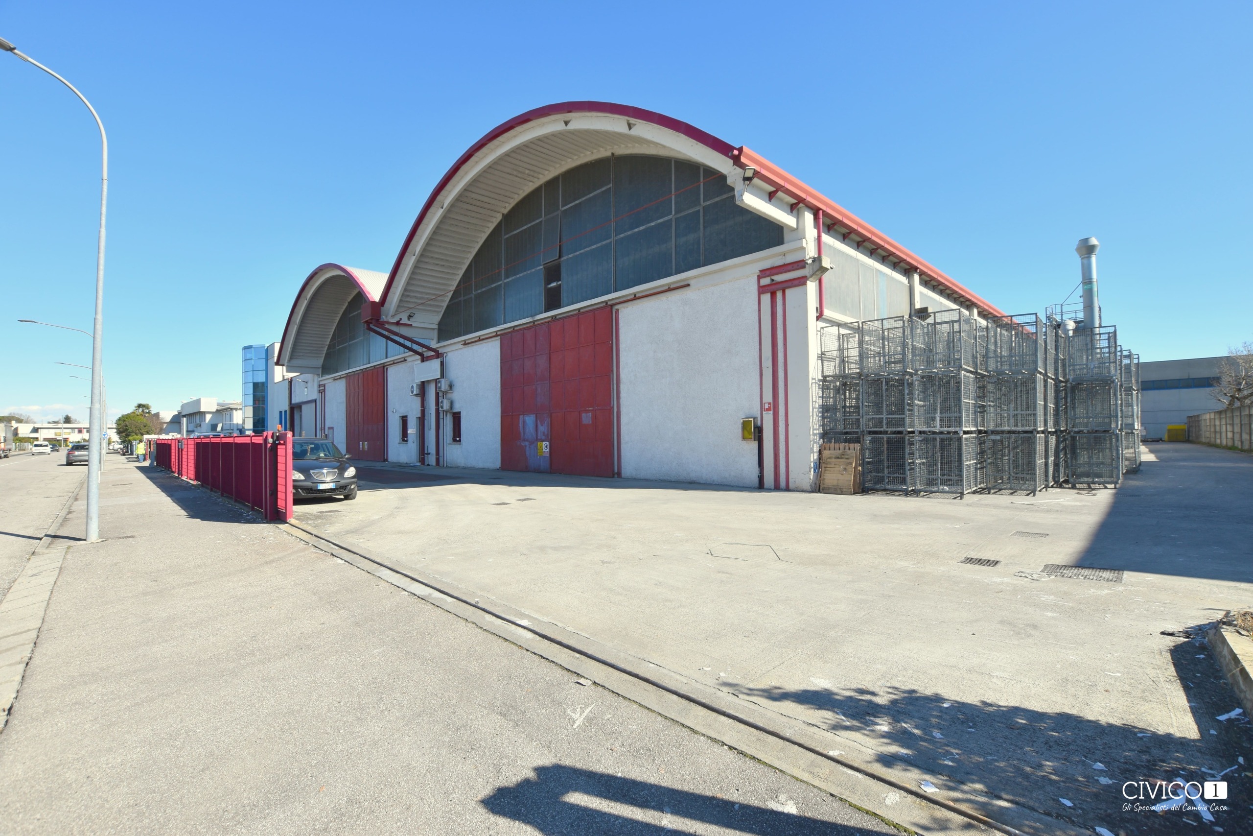 Capannone in affitto in viale dell' industria, Rubano