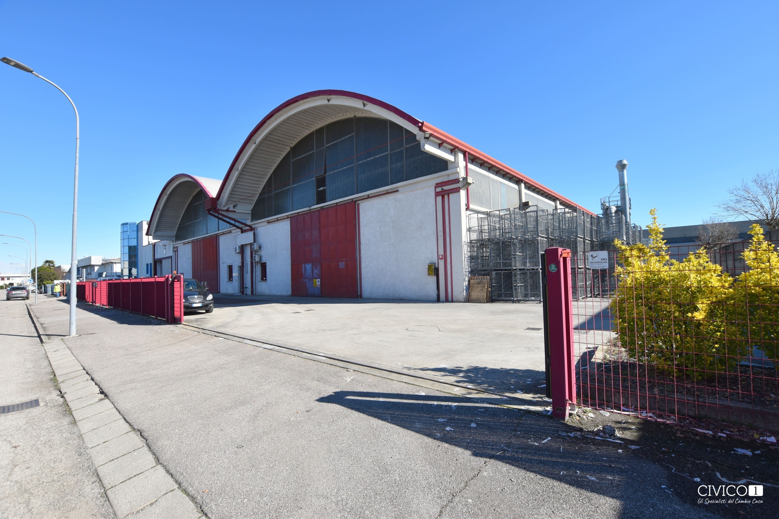 Capannone in affitto in viale dell' industria, Rubano