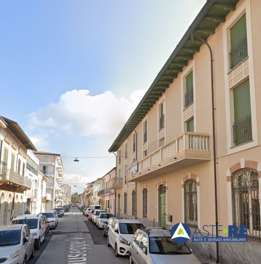Appartamento in vendita a Viareggio