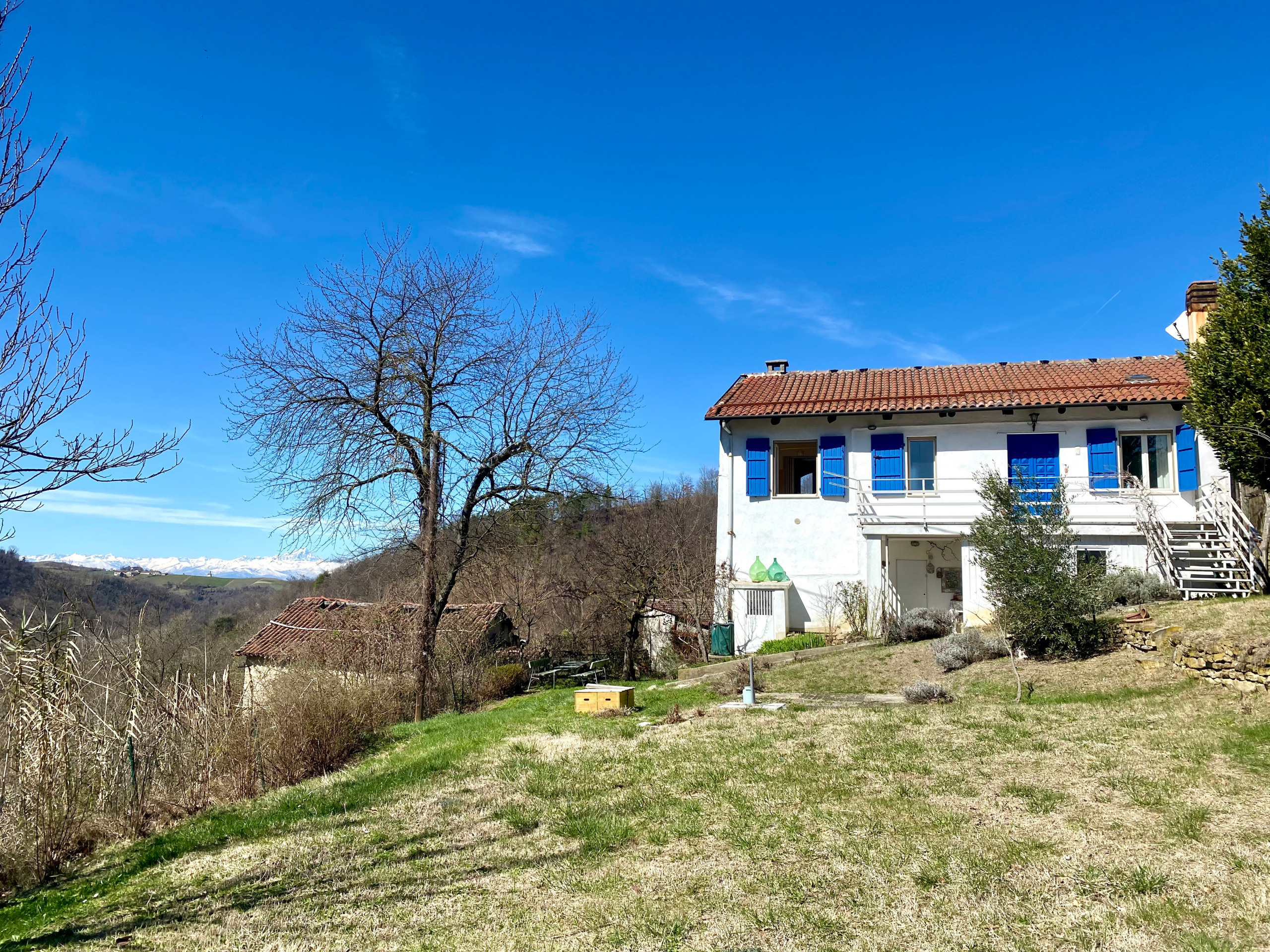 Casa indipendente con terrazzo in piazza dei martiri 3, Somano