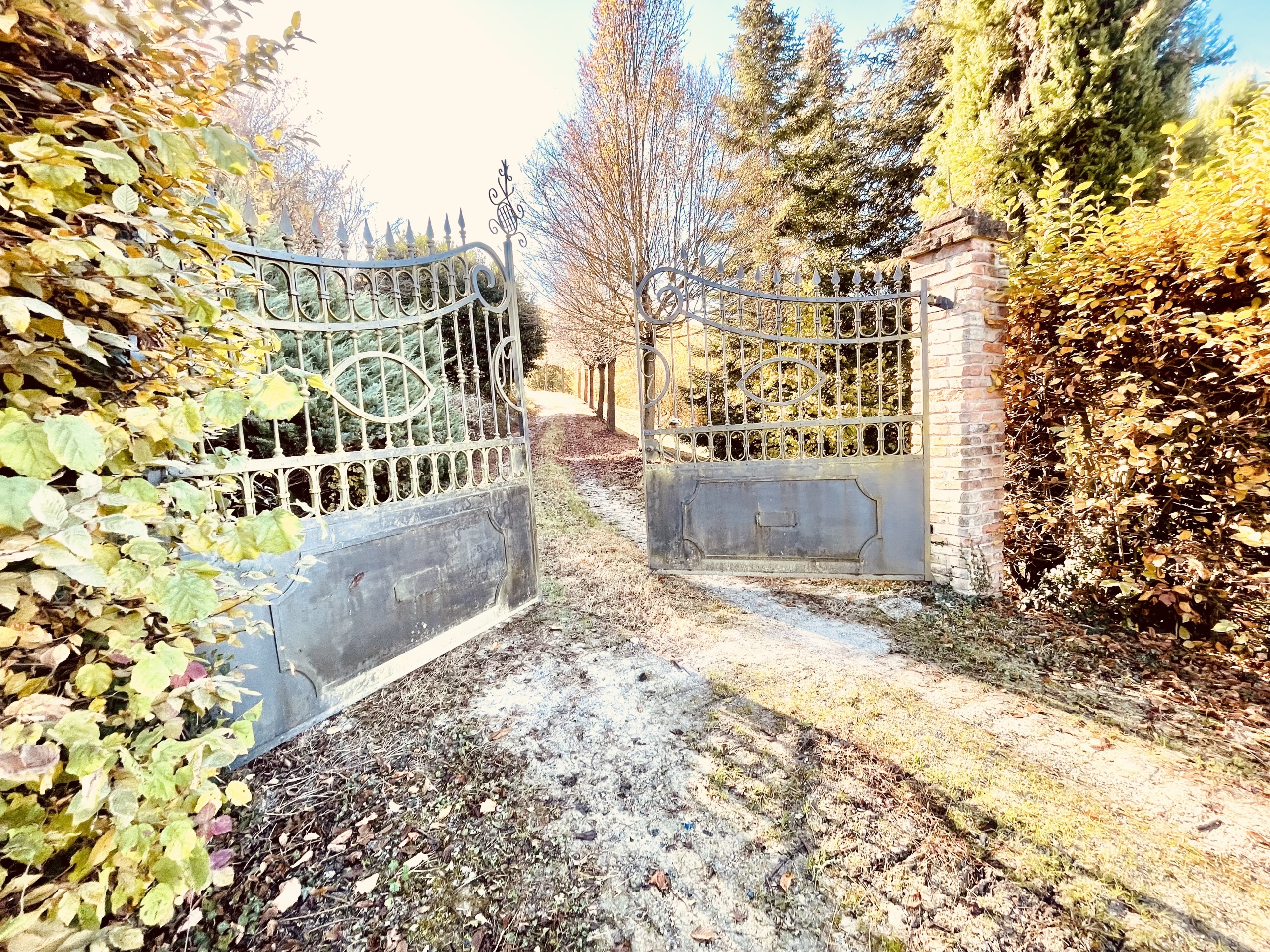 Casa indipendente con giardino in localit� panate 18, Farigliano