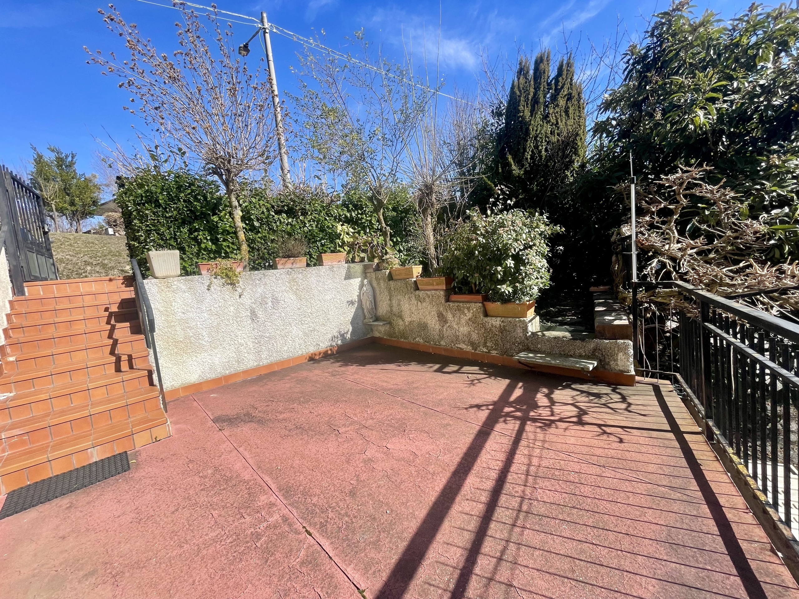 Quadrilocale con giardino in via roma 185, Murazzano