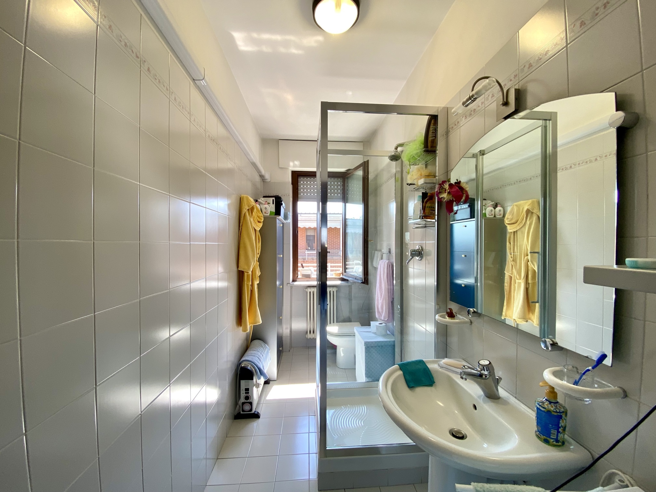 Appartamento con giardino in viale europa 13, Grinzane Cavour