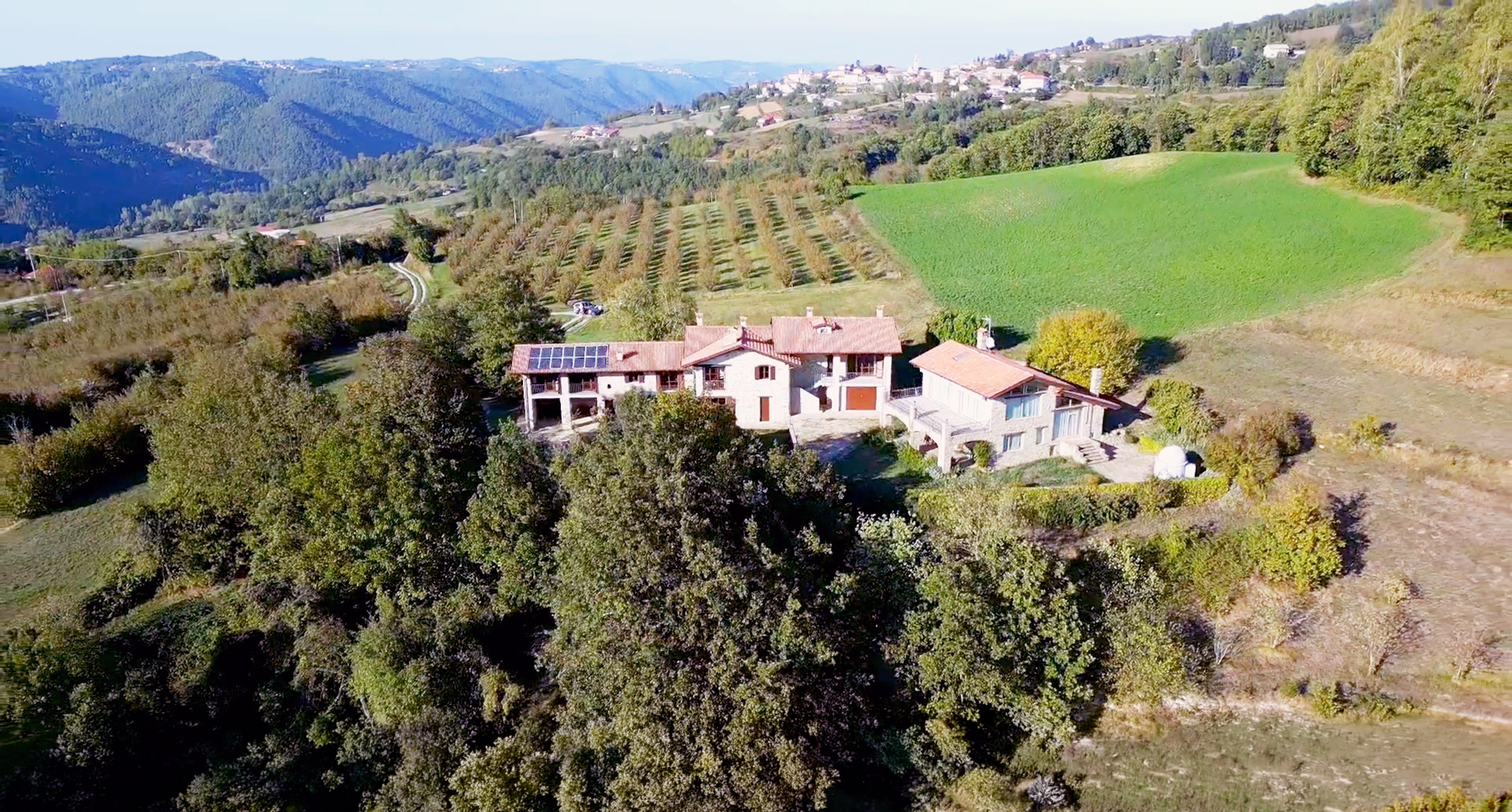 Villa con giardino a Niella Belbo