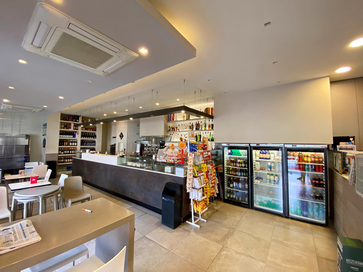 Attivit commerciale Bar e tabacchi in vendita a Roma