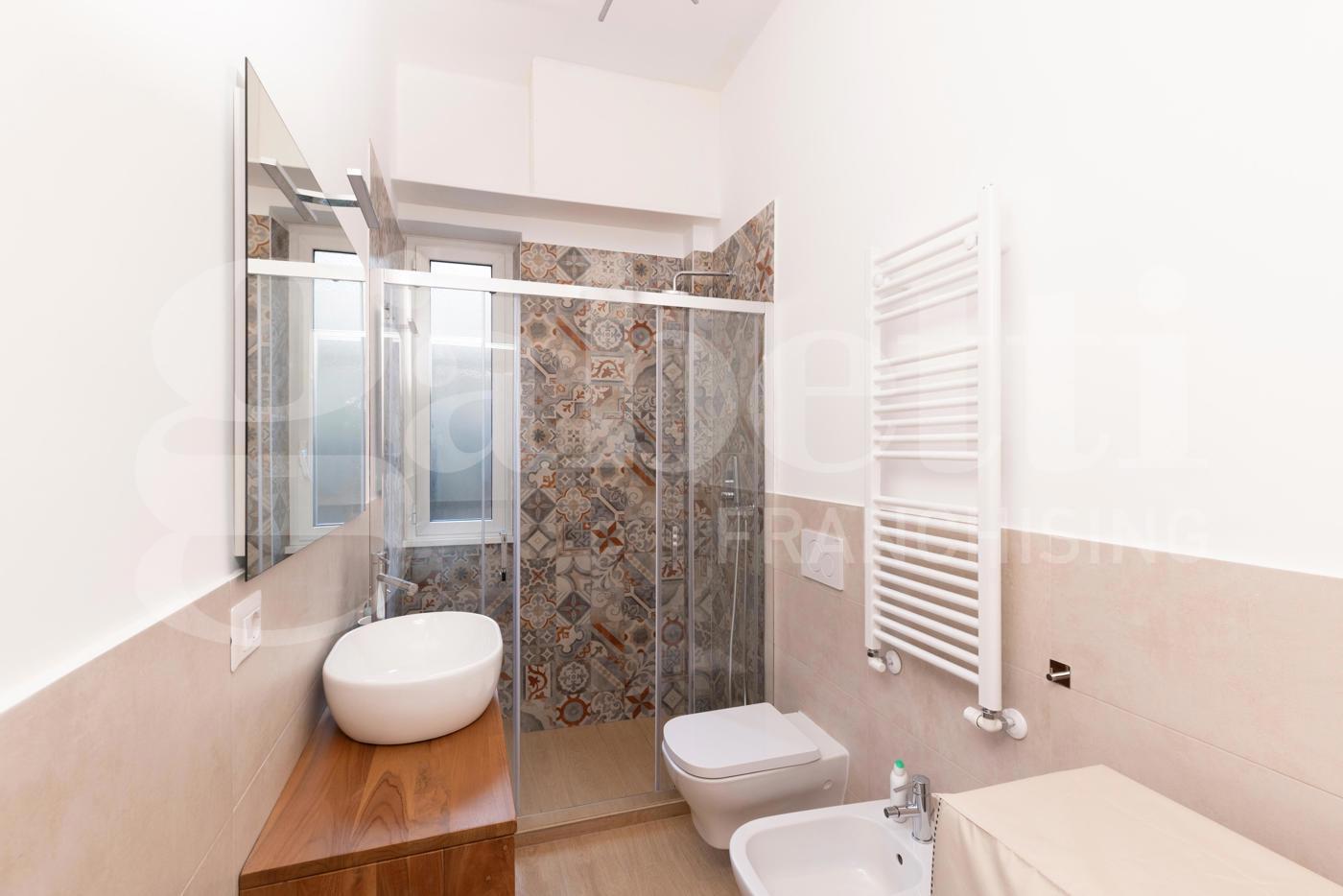 Bilocale arredato in affitto a Roma