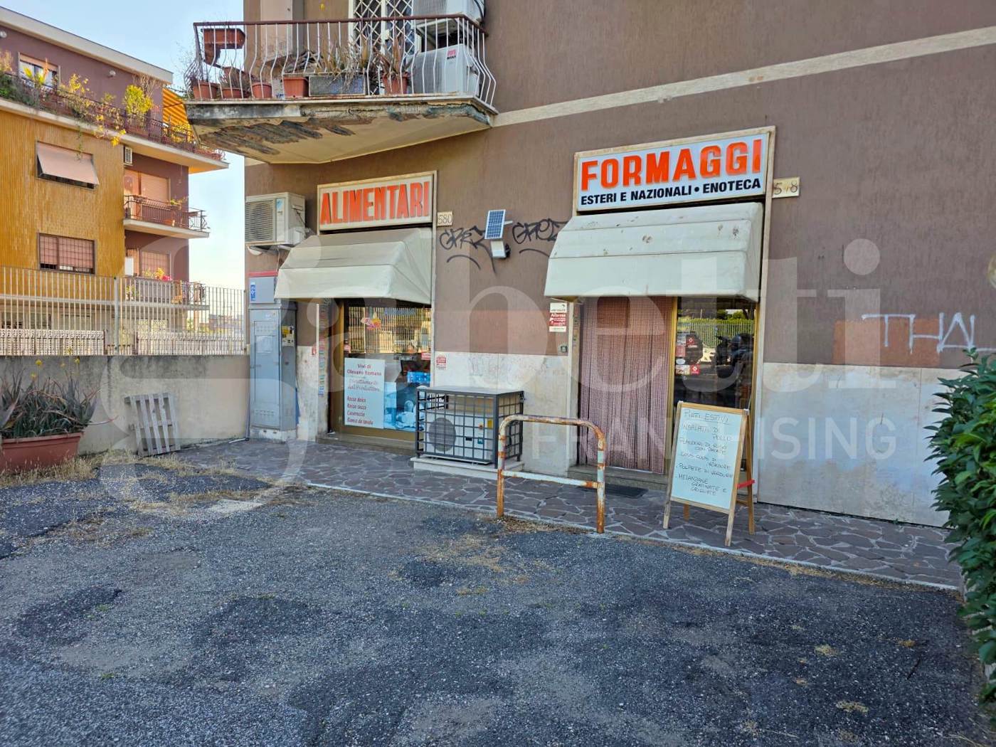 Attivit� commerciale in vendita a Roma