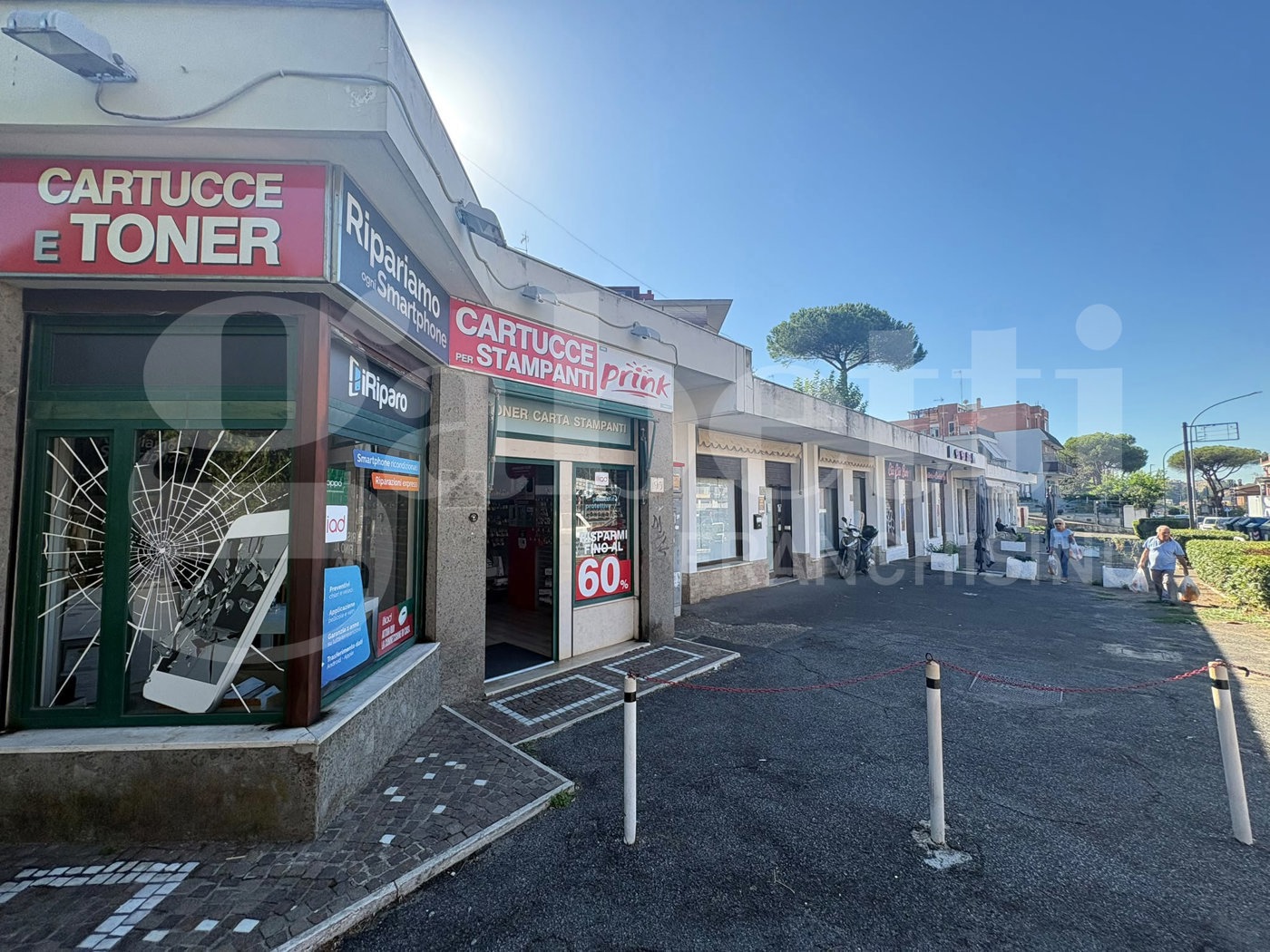 Negozio in affitto a Roma