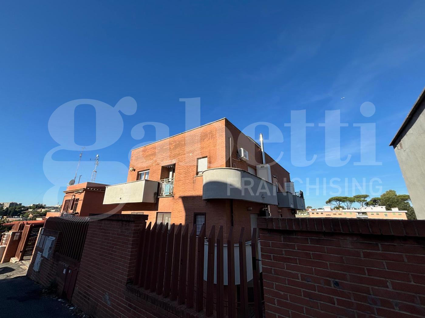 Trilocale in vendita a Roma