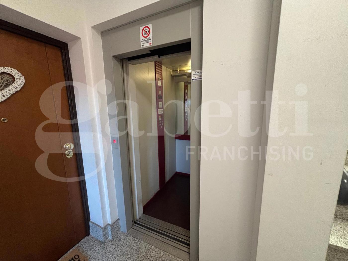 Trilocale in vendita a Roma