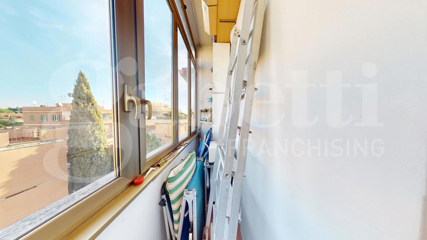 Attico da ristrutturare a Roma