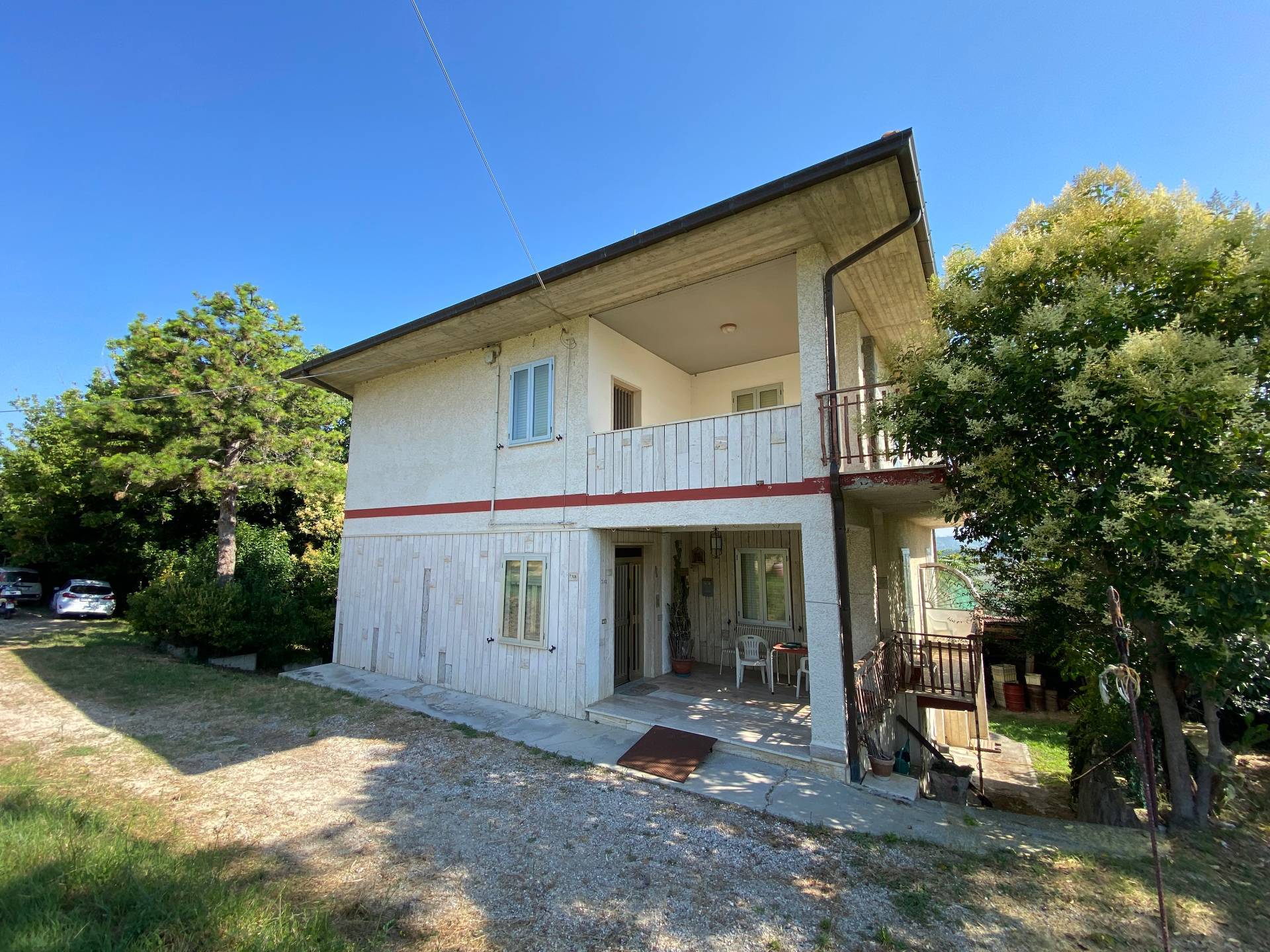 Casale di campagna in vendita a Castel di Lama, Piattoni