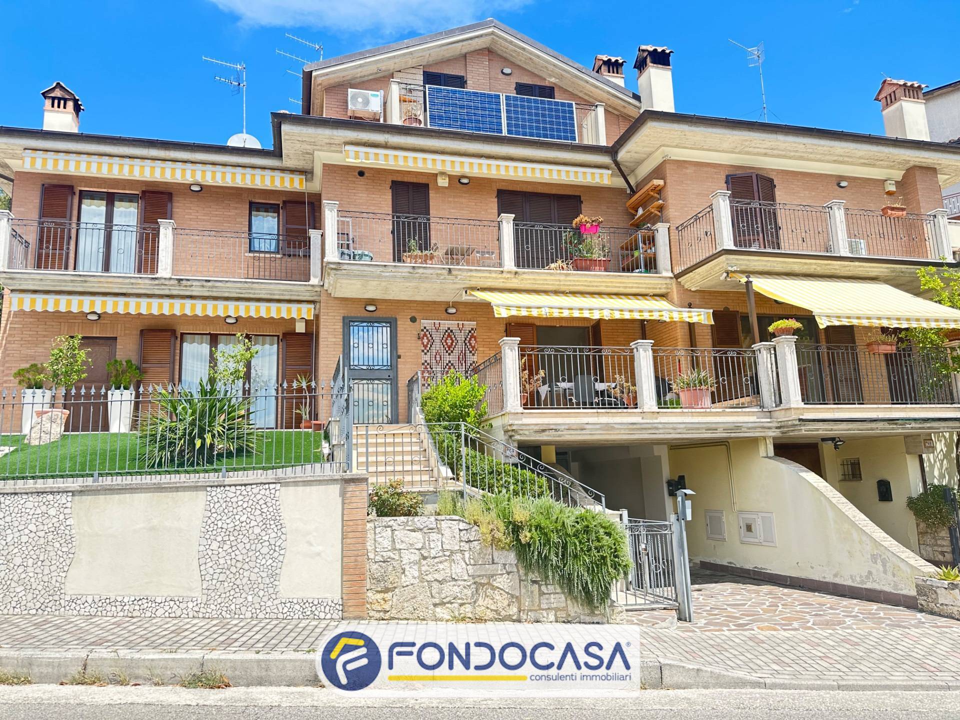 Appartamento in vendita a Colli del Tronto