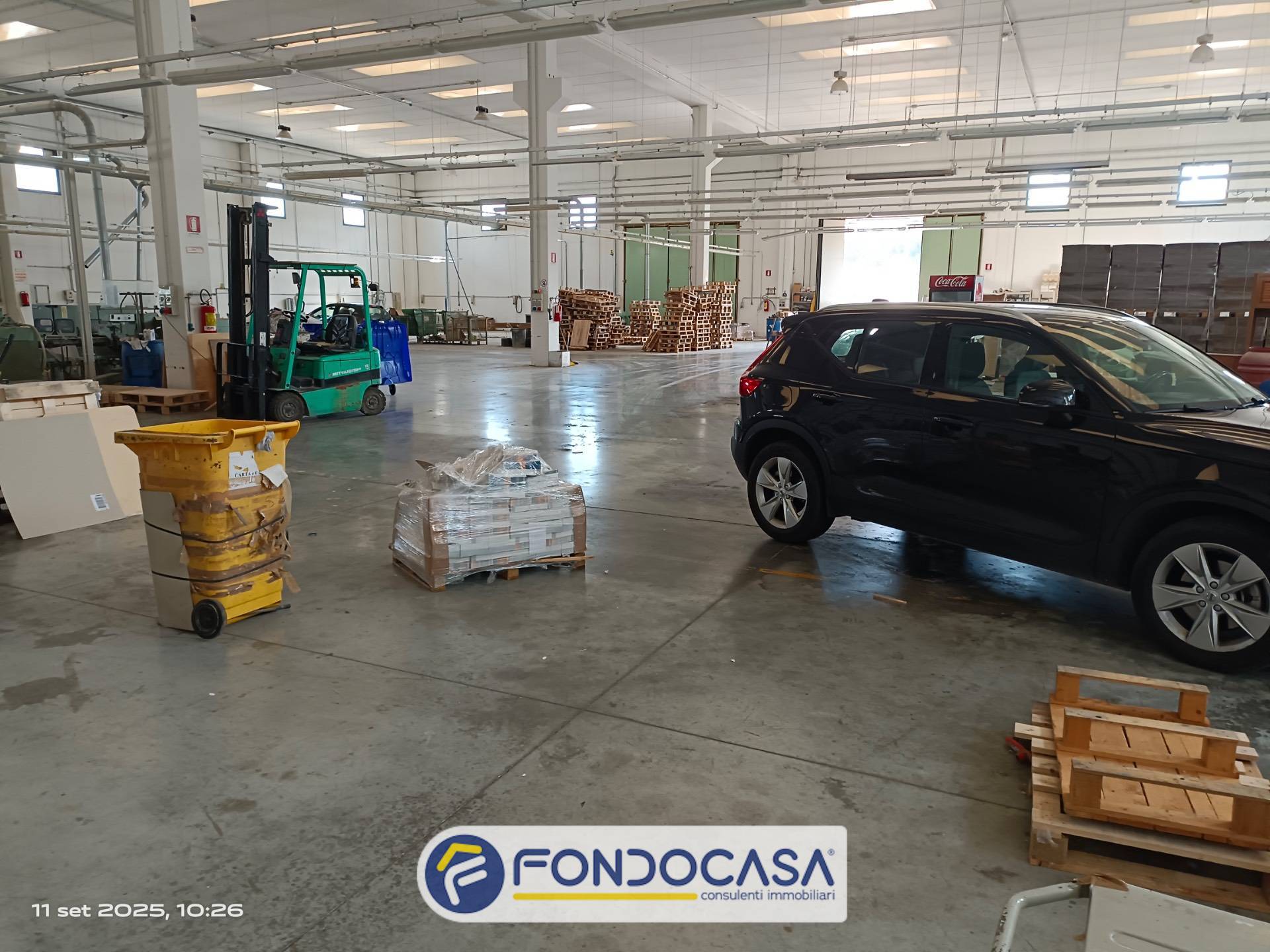 Capannone in vendita a Maltignano, Caselle di Maltignano