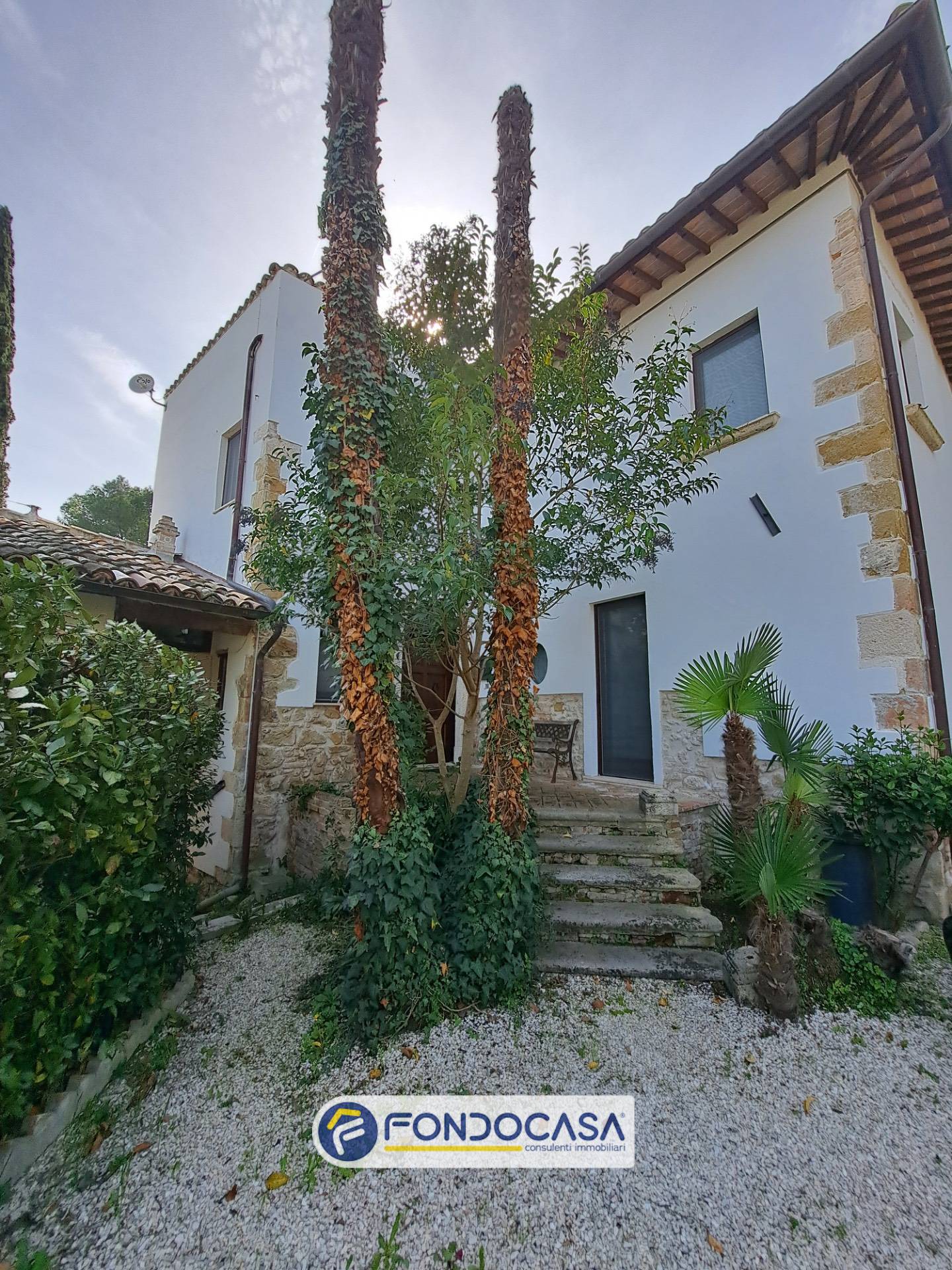 Villa in vendita a Ascoli Piceno, Monticelli Alto