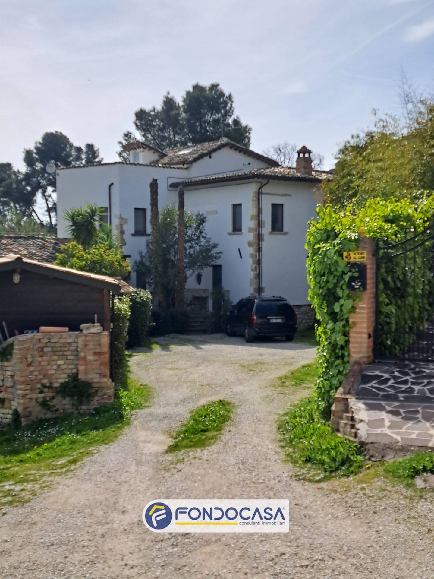 Villa in vendita a Ascoli Piceno, Monticelli Alto