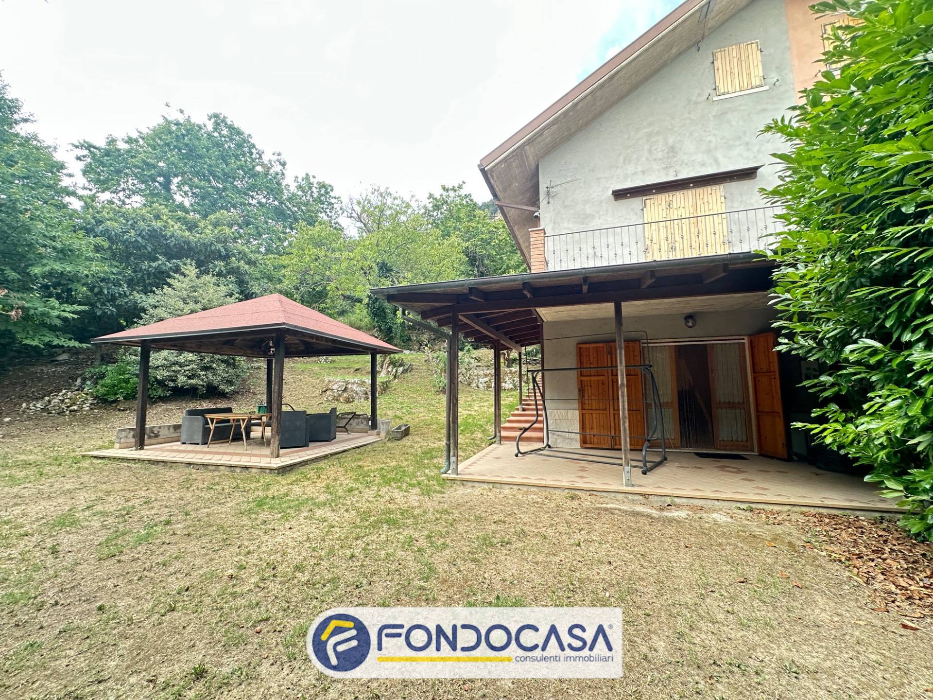 Villa bifamiliare in vendita a Ascoli Piceno, Piagge