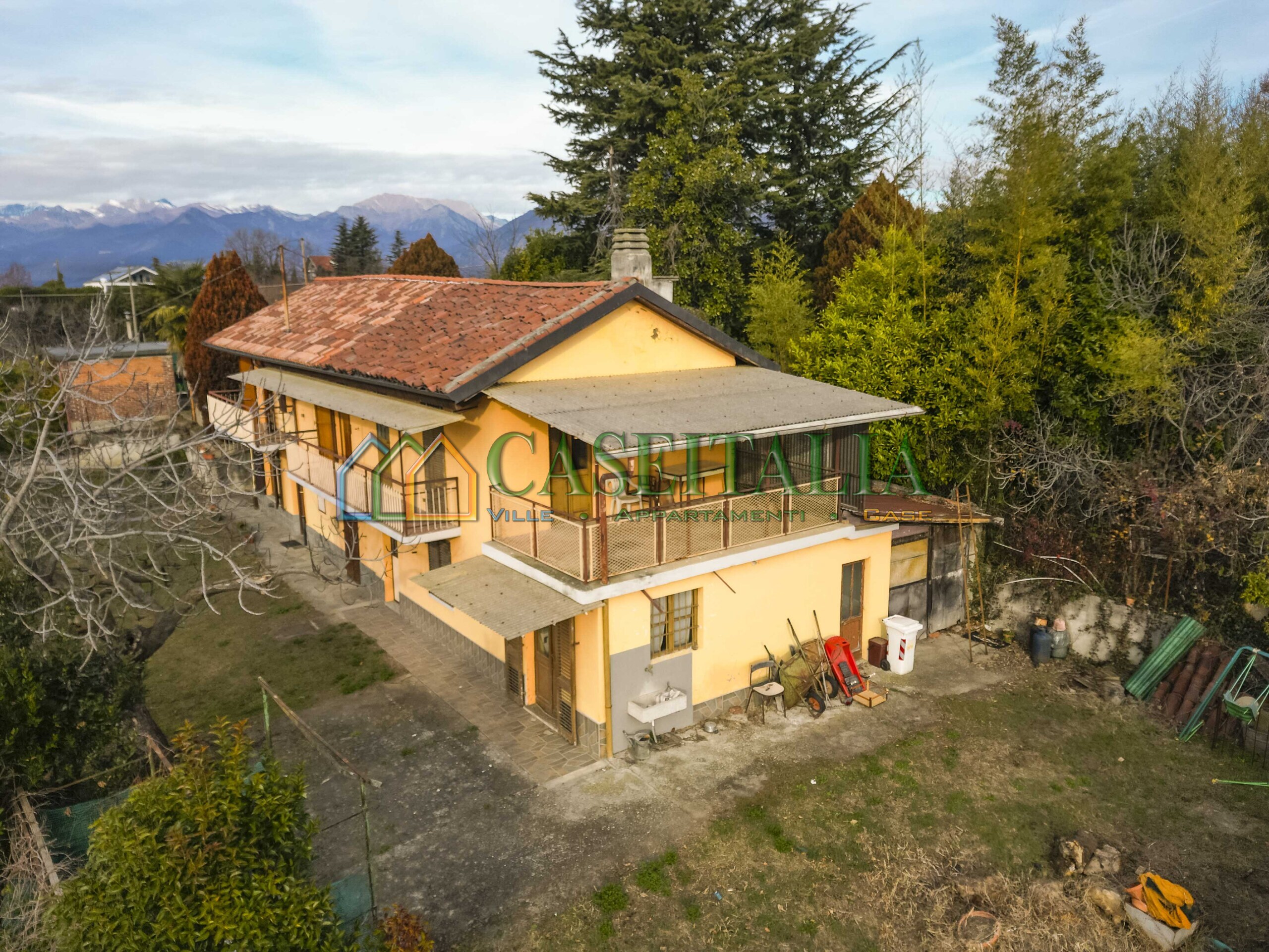 Casa indipendente con terrazzo in via rosta 185, Rivoli