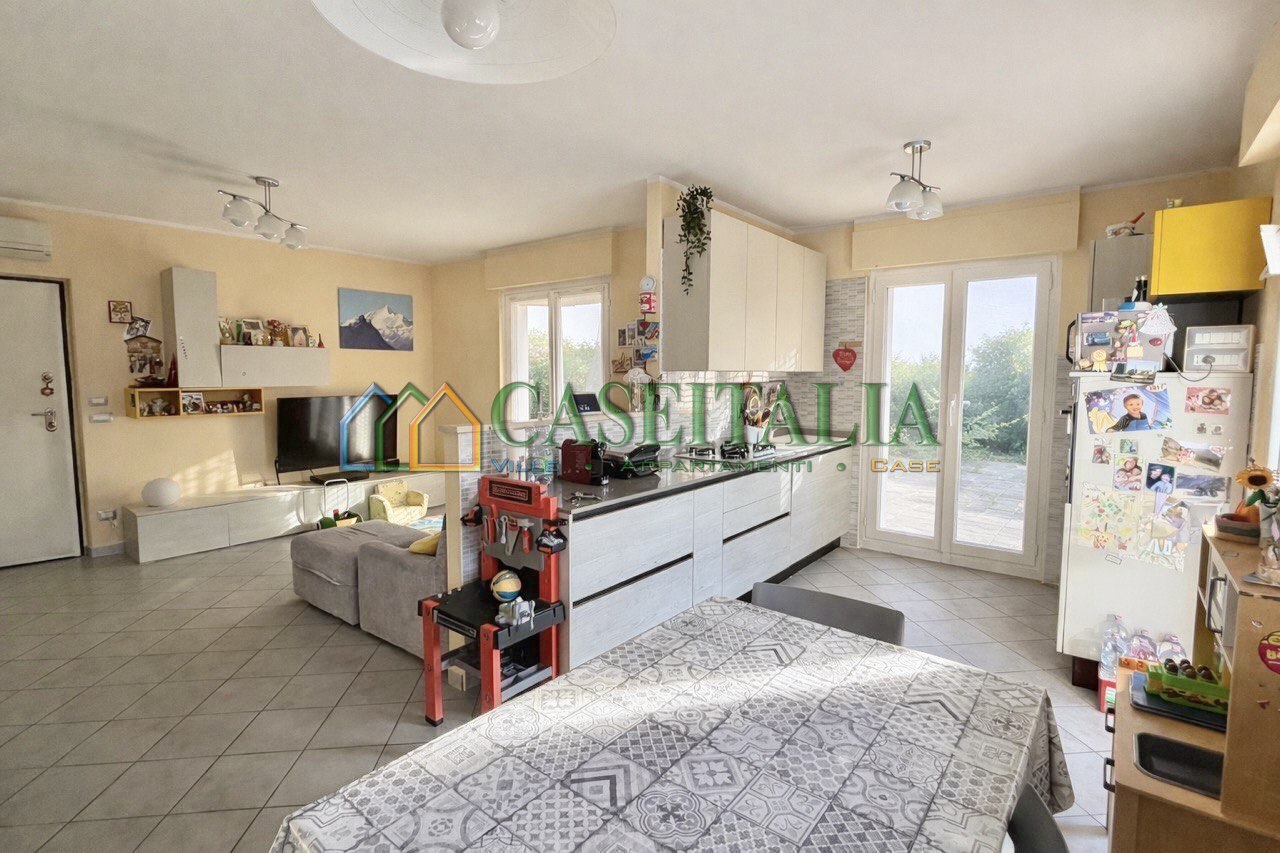 Trilocale in vendita in vicolo chianale 29, Rosta