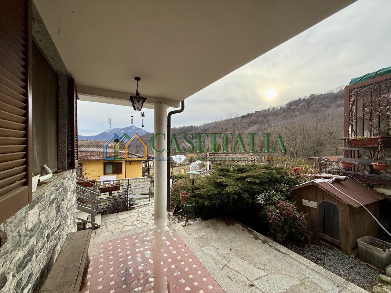 Villa con giardino in case bealera 2, Rosta