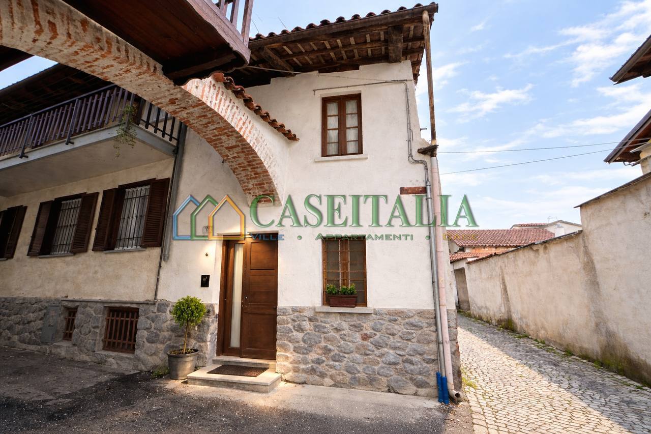 Casa indipendente da ristrutturare in via iv marzo 17, Buttigliera Alta