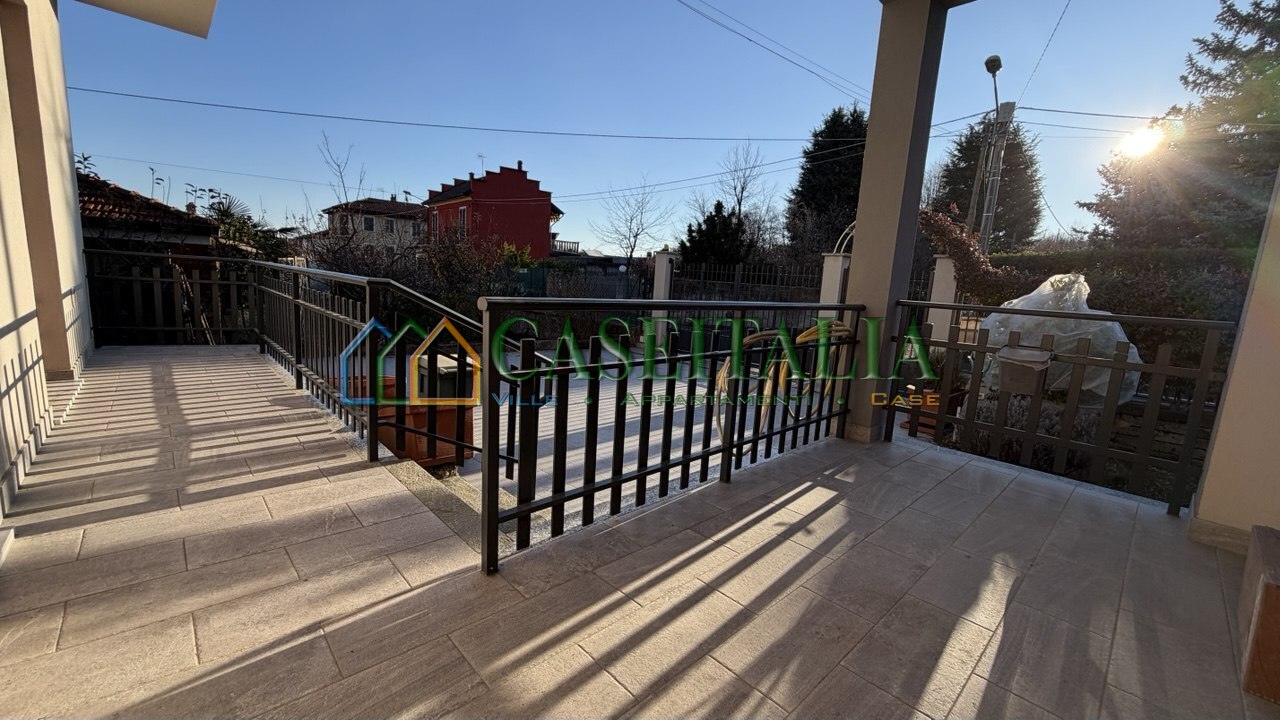 Quadrilocale con giardino in via barrera 8, Rosta