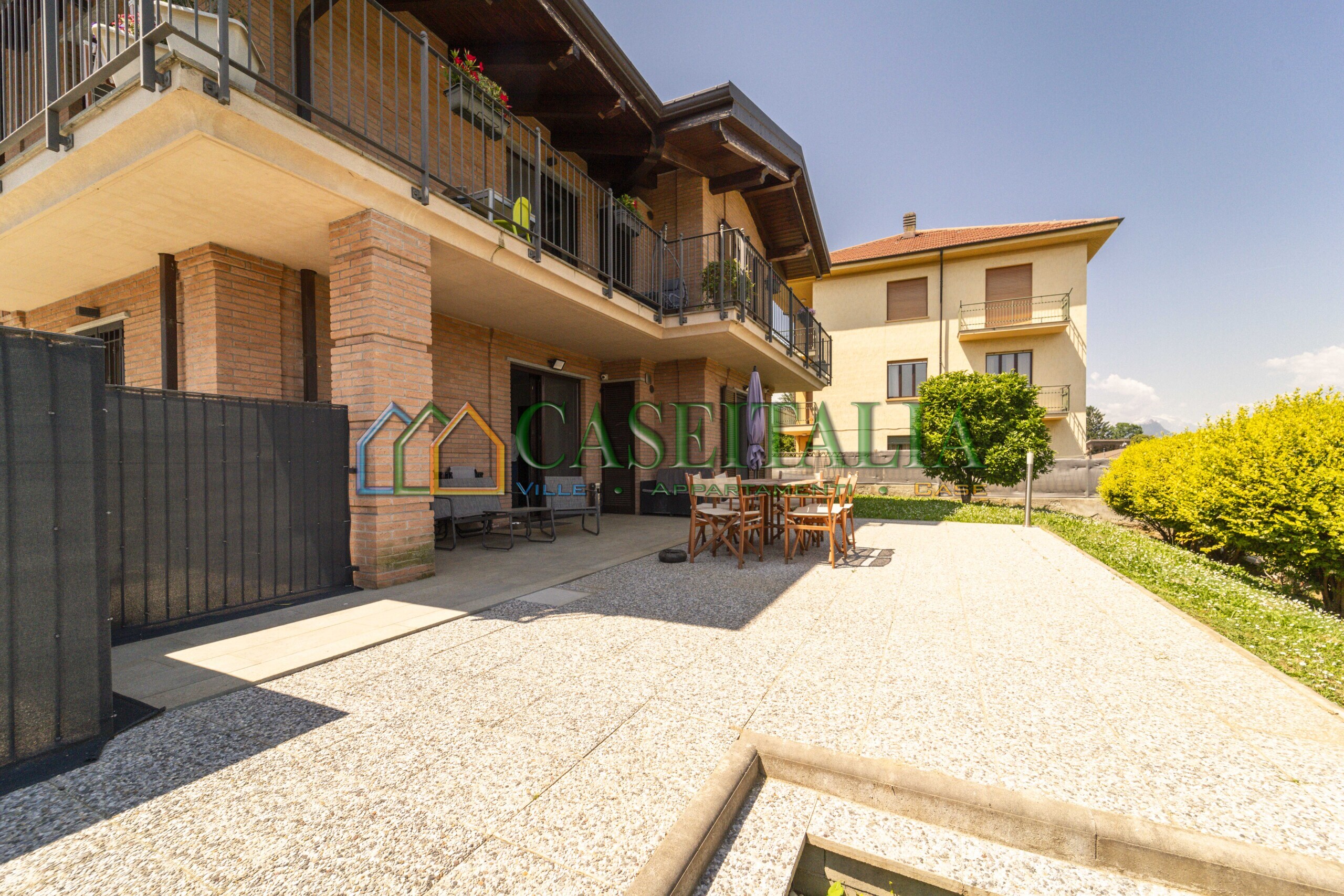 Appartamento con giardino in via stazione 30, Rosta