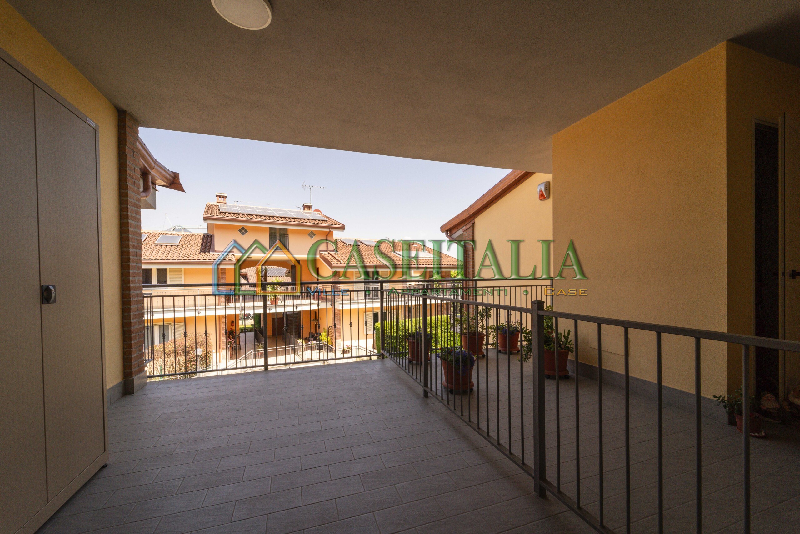 Appartamento con terrazzo in via collodi 34, Rosta