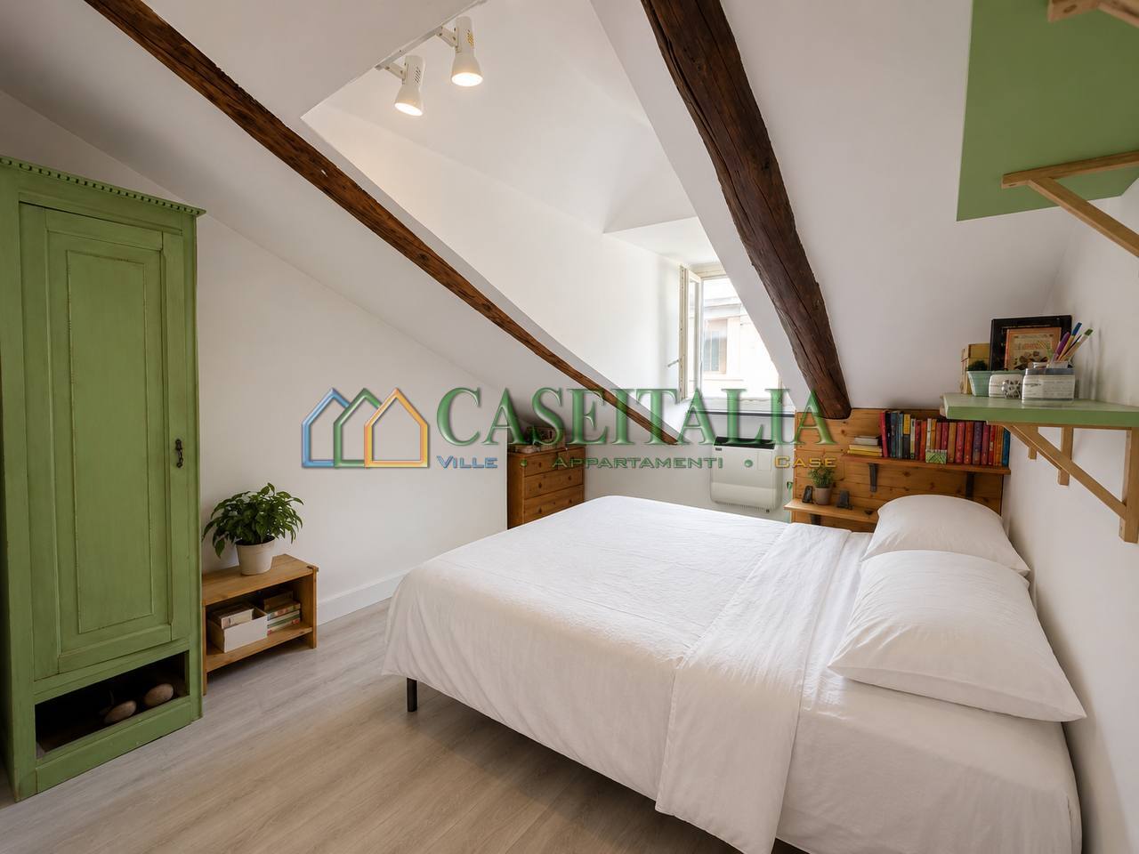 Mansarda in vendita in via sant'ottavio 56b, Torino
