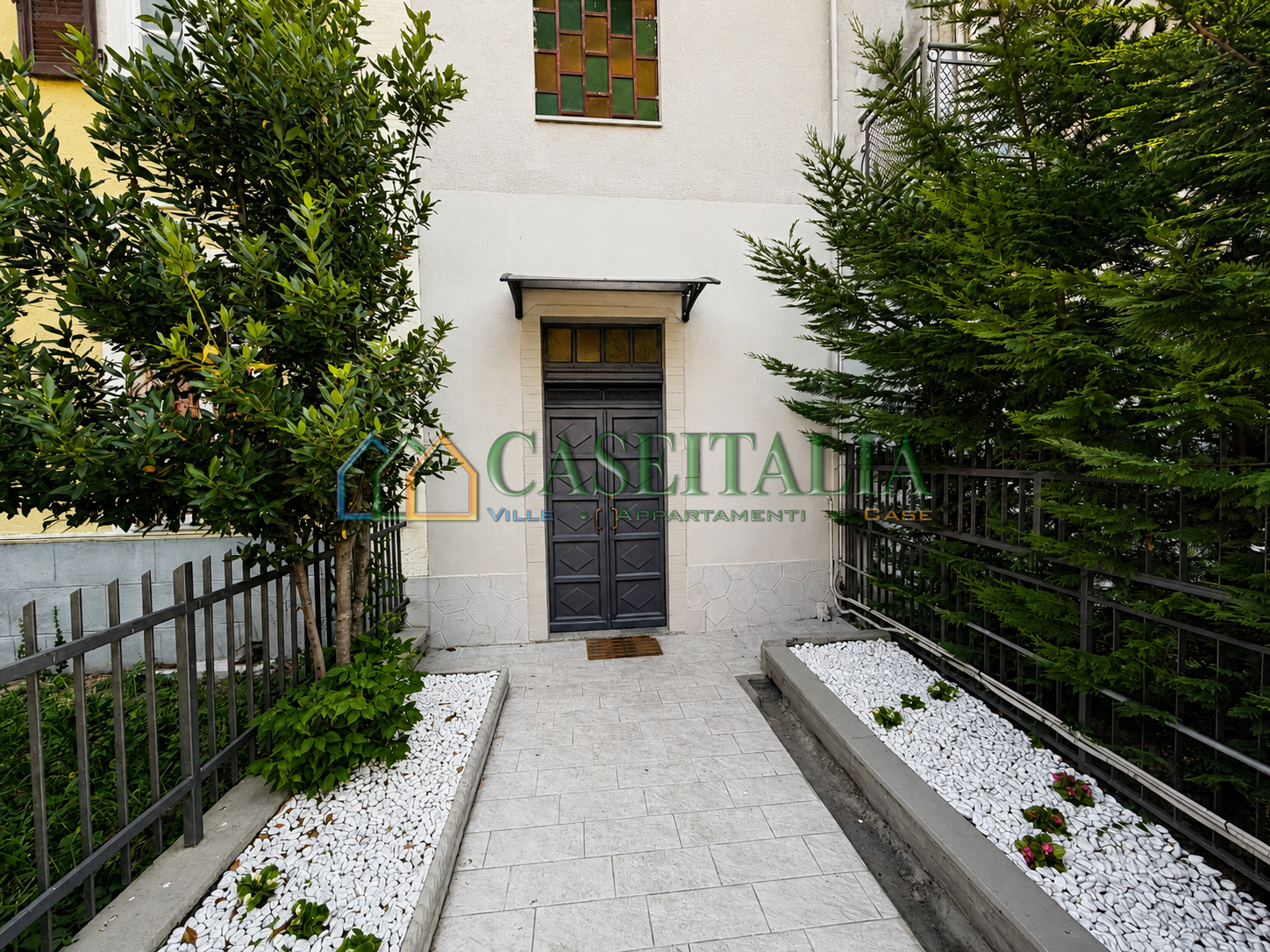 Quadrilocale con terrazzo in via stazione 92, Rosta