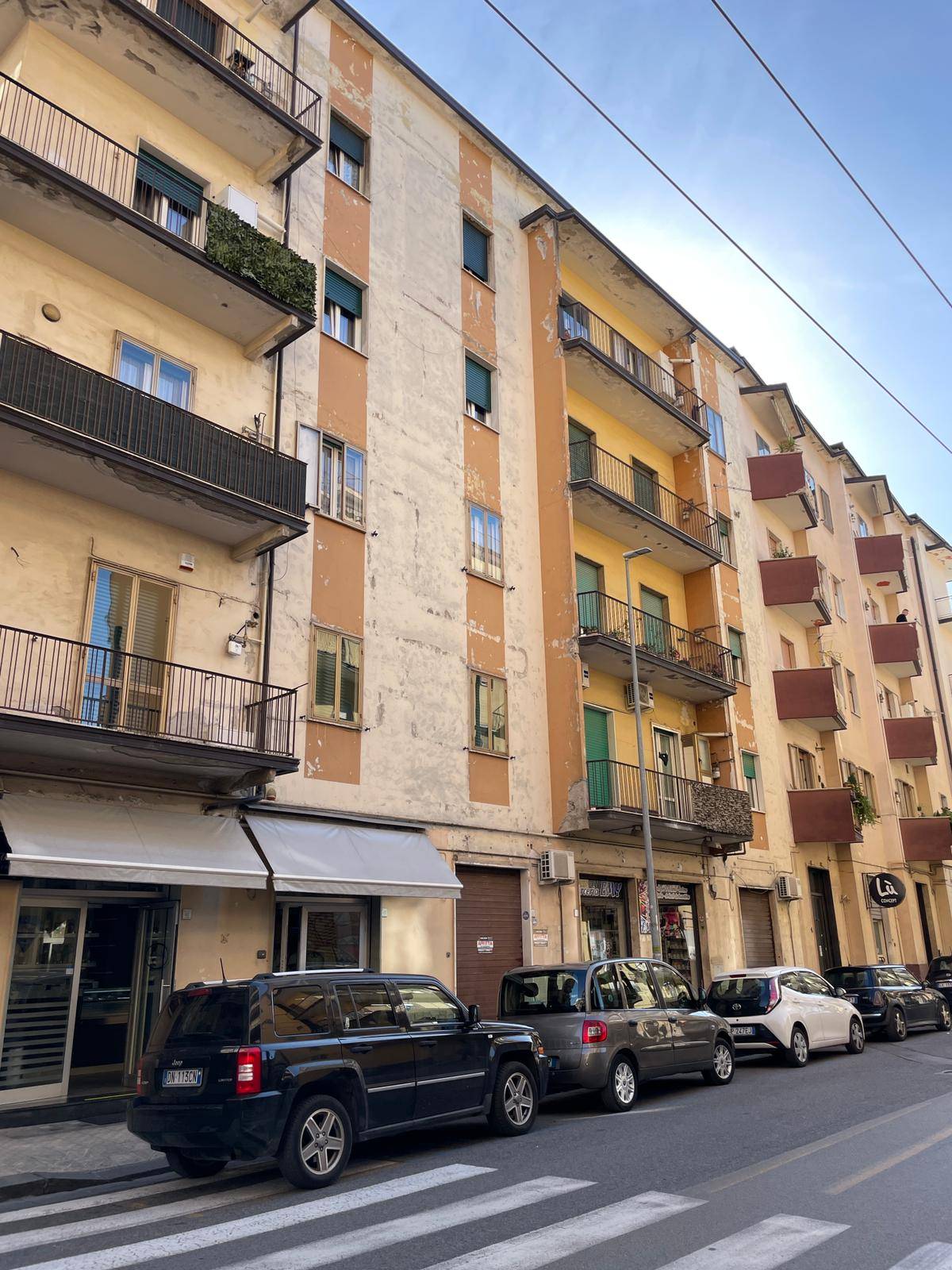 Locale commerciale in affitto, Avellino centro