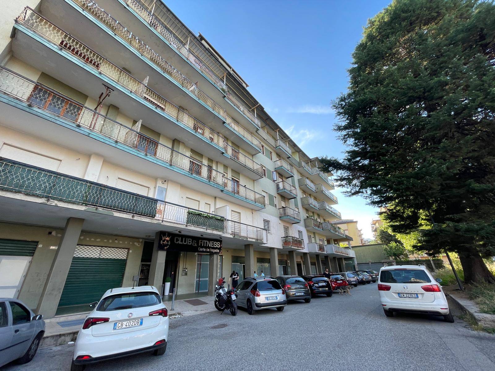 Appartamento in vendita a Avellino, Centro
