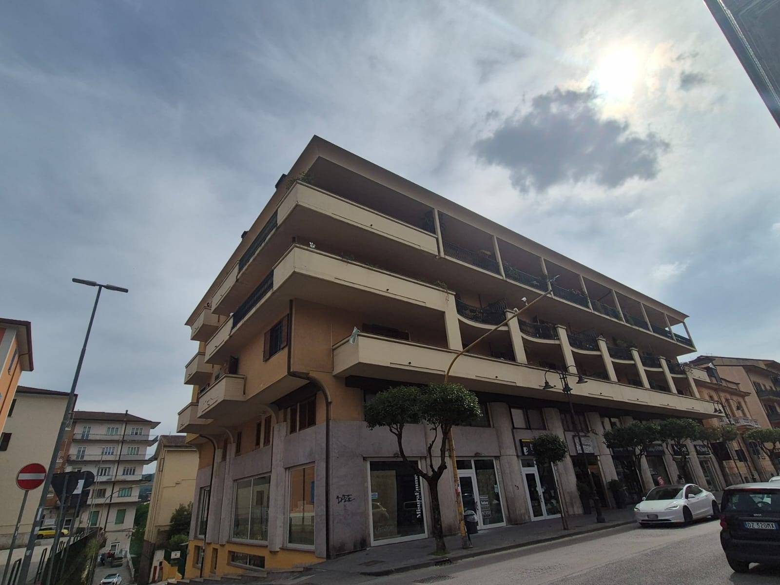 Appartamento in vendita a Avellino, Centro