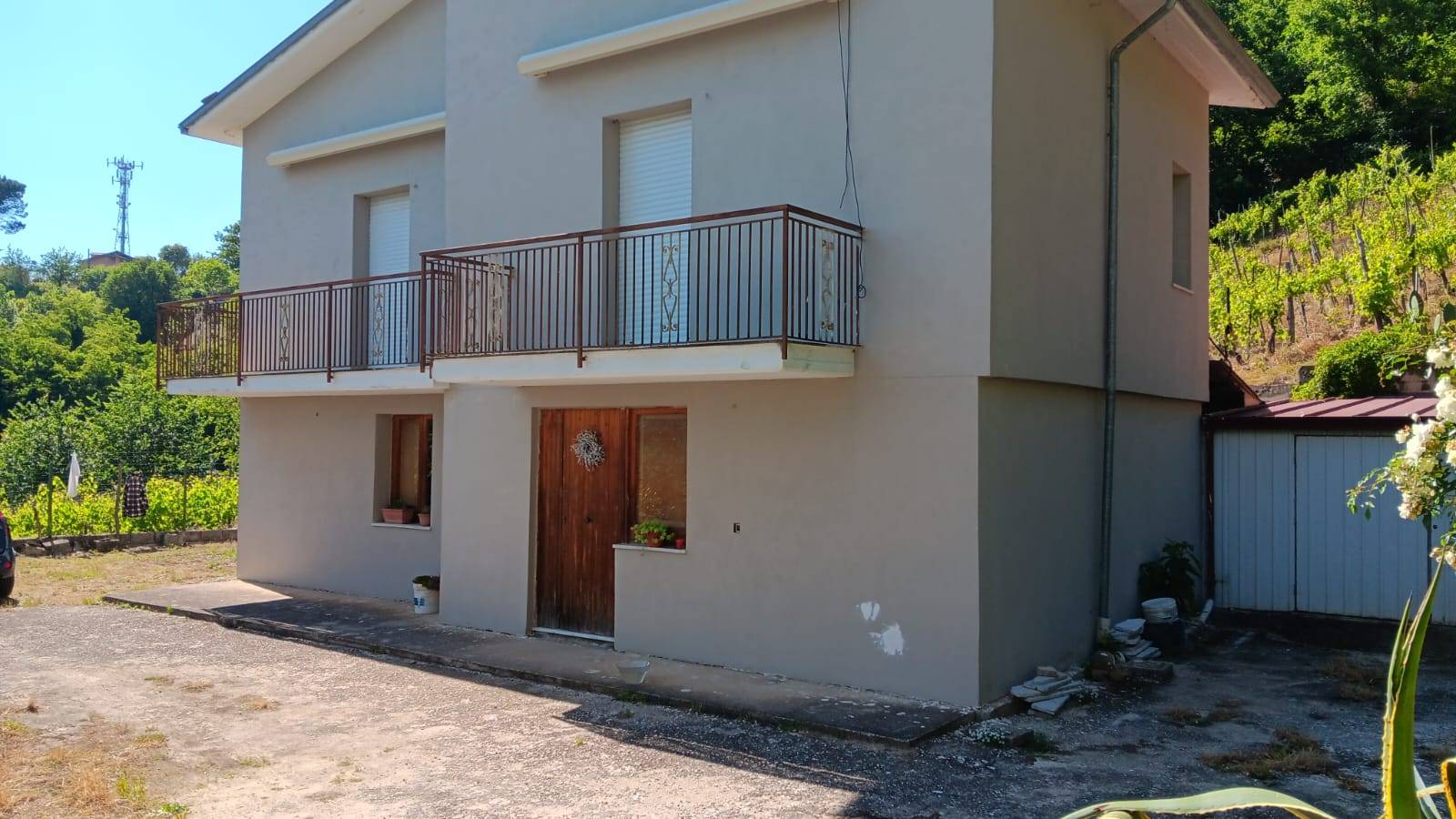 Casa singola in vendita a Tufo