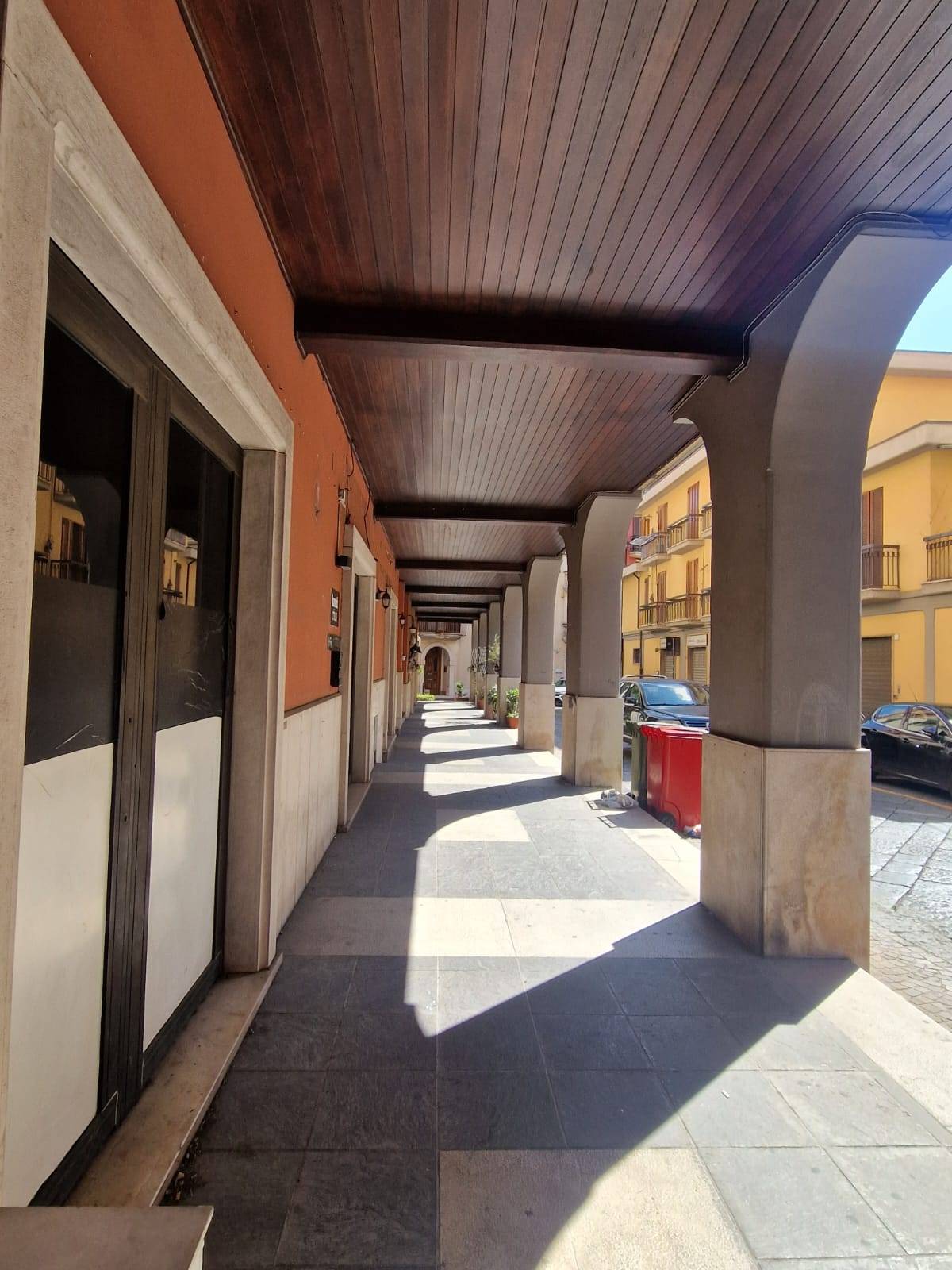 Appartamento in vendita a Avellino, Centro storico