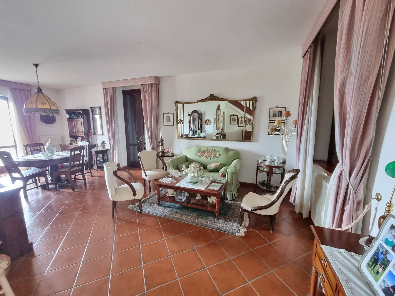 Villetta bifamiliare in vendita a Avellino, Periferia