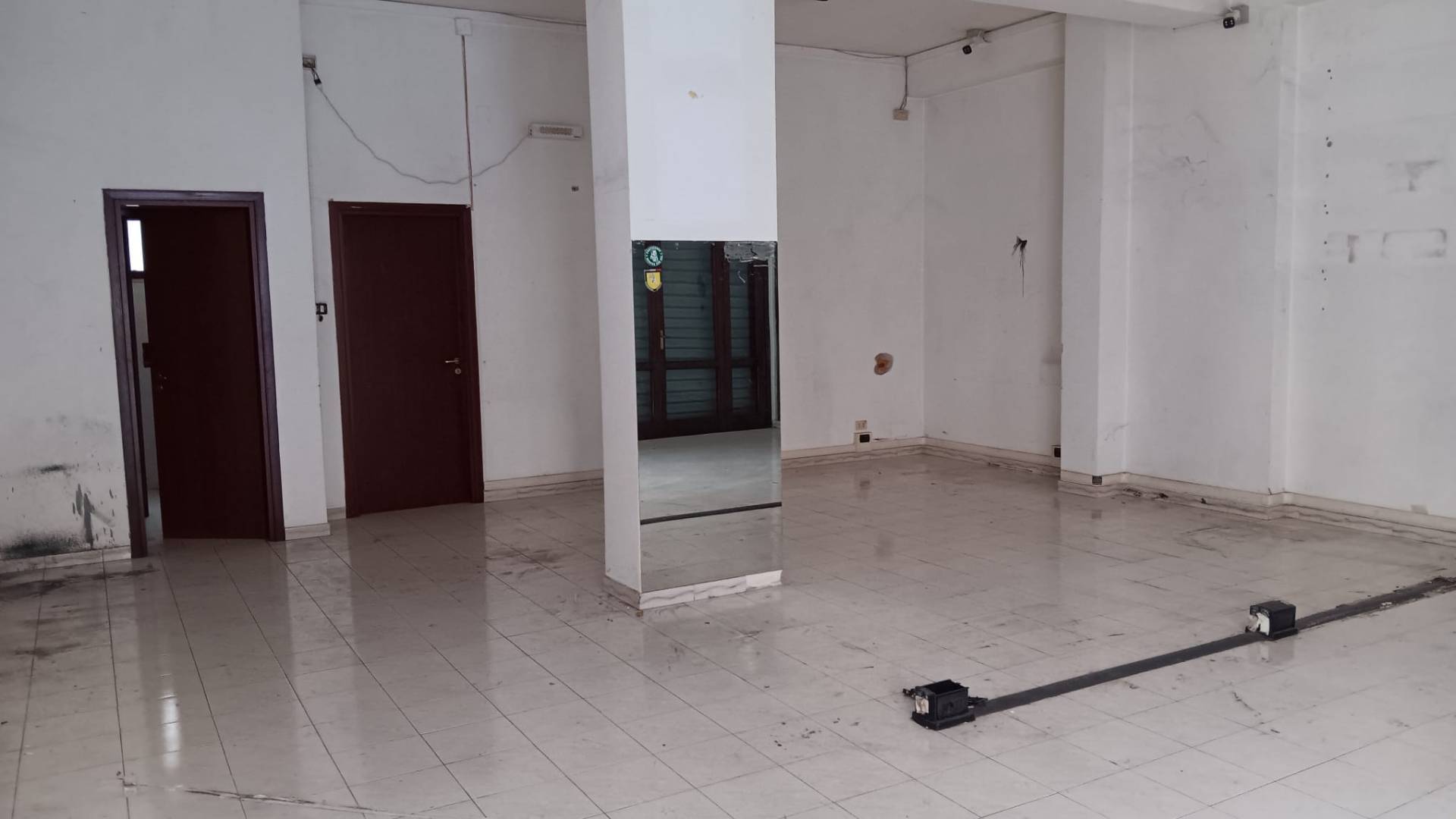 Locale commerciale in affitto a Avellino, Centro storico