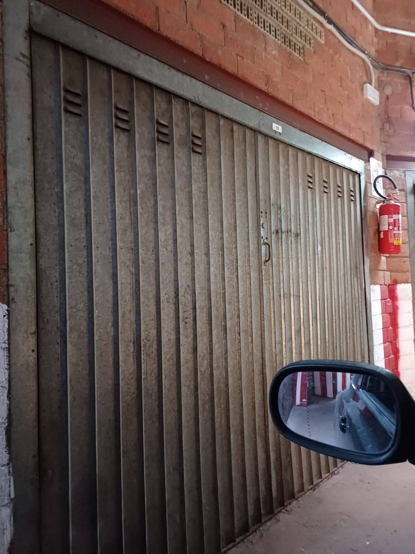 Box o garage in vendita a Avellino, Centro