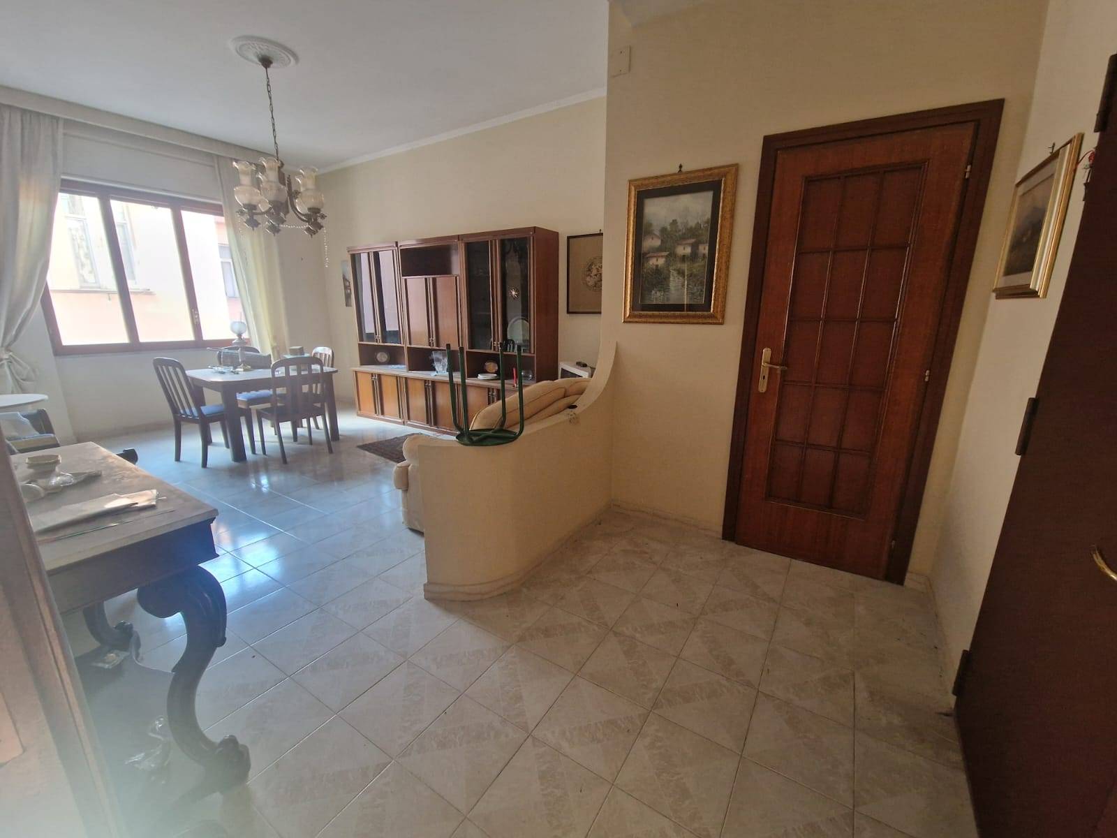 Appartamento in vendita a Avellino, Centro