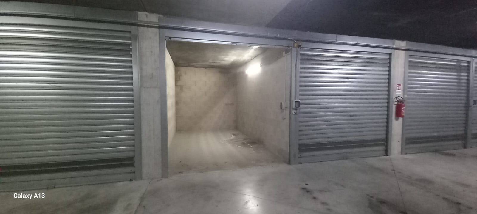 Box o garage in vendita a Eboli, Piazza della Repubbliuca